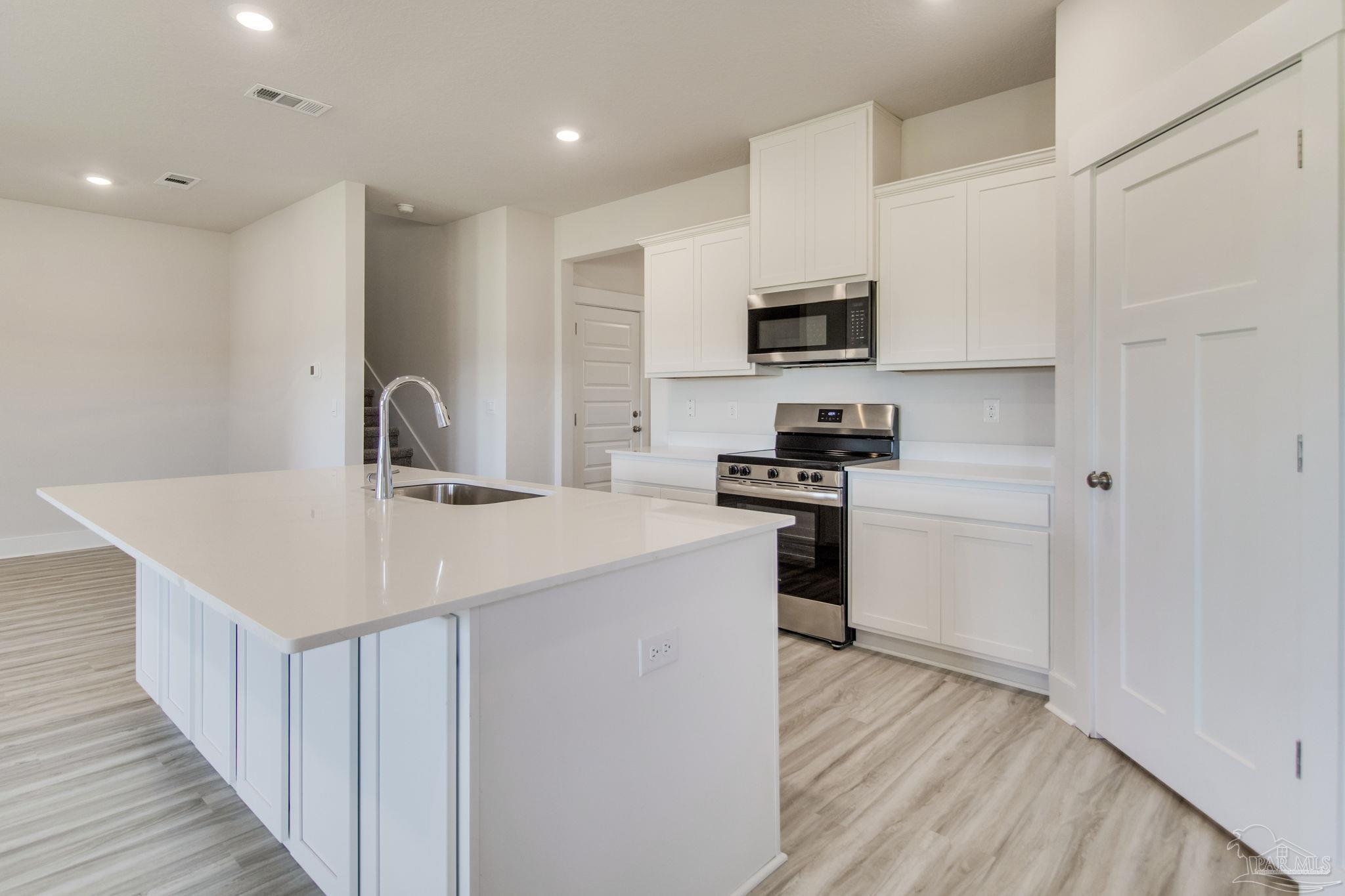 8649 Russellcross Blvd