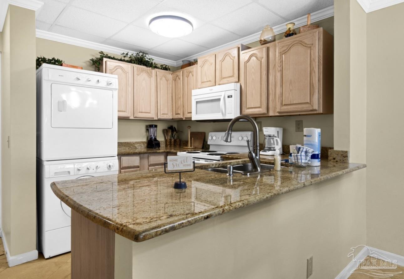 999 Ft Pickens Rd # 506