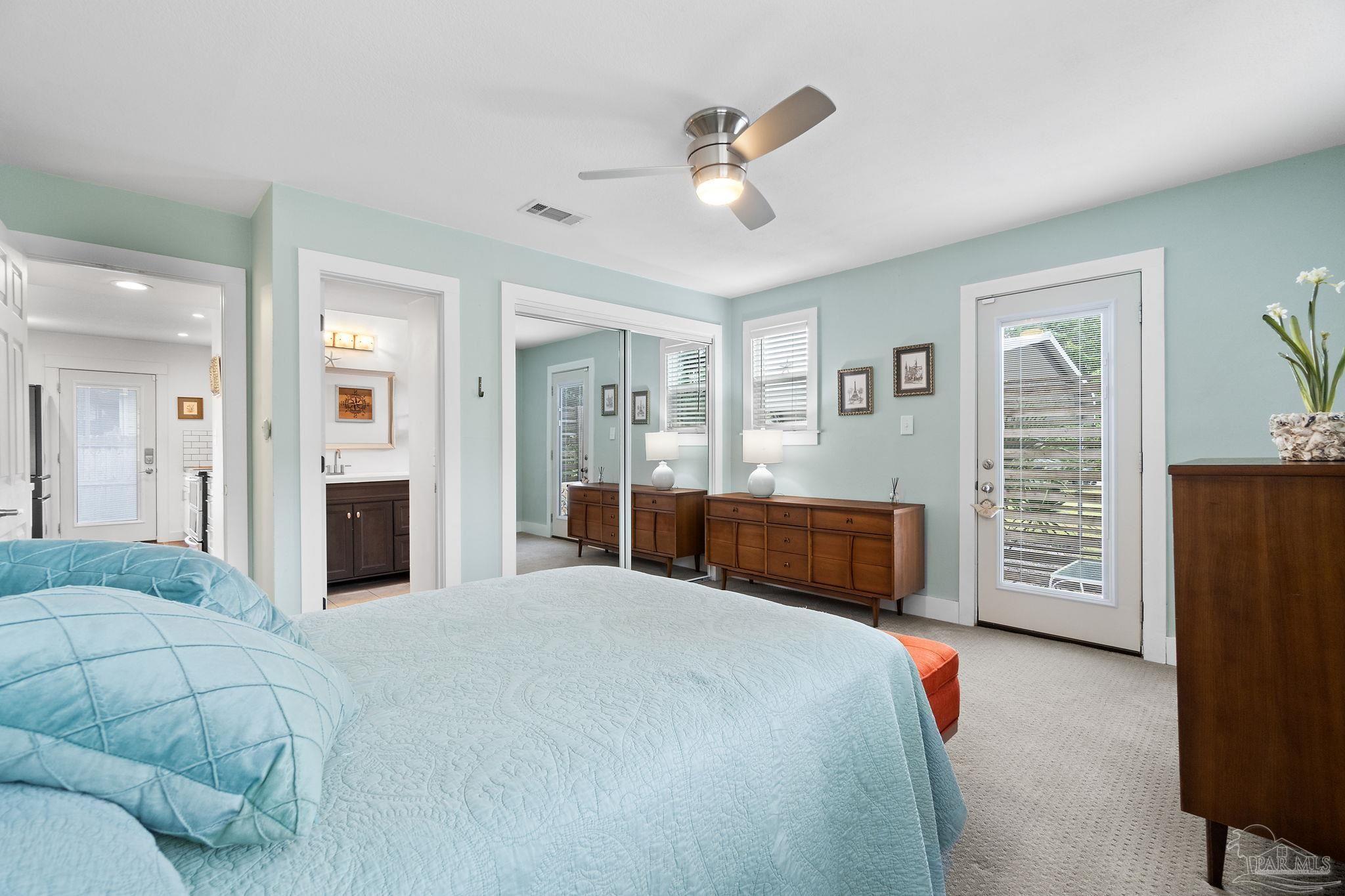 3225 Laurel Dr