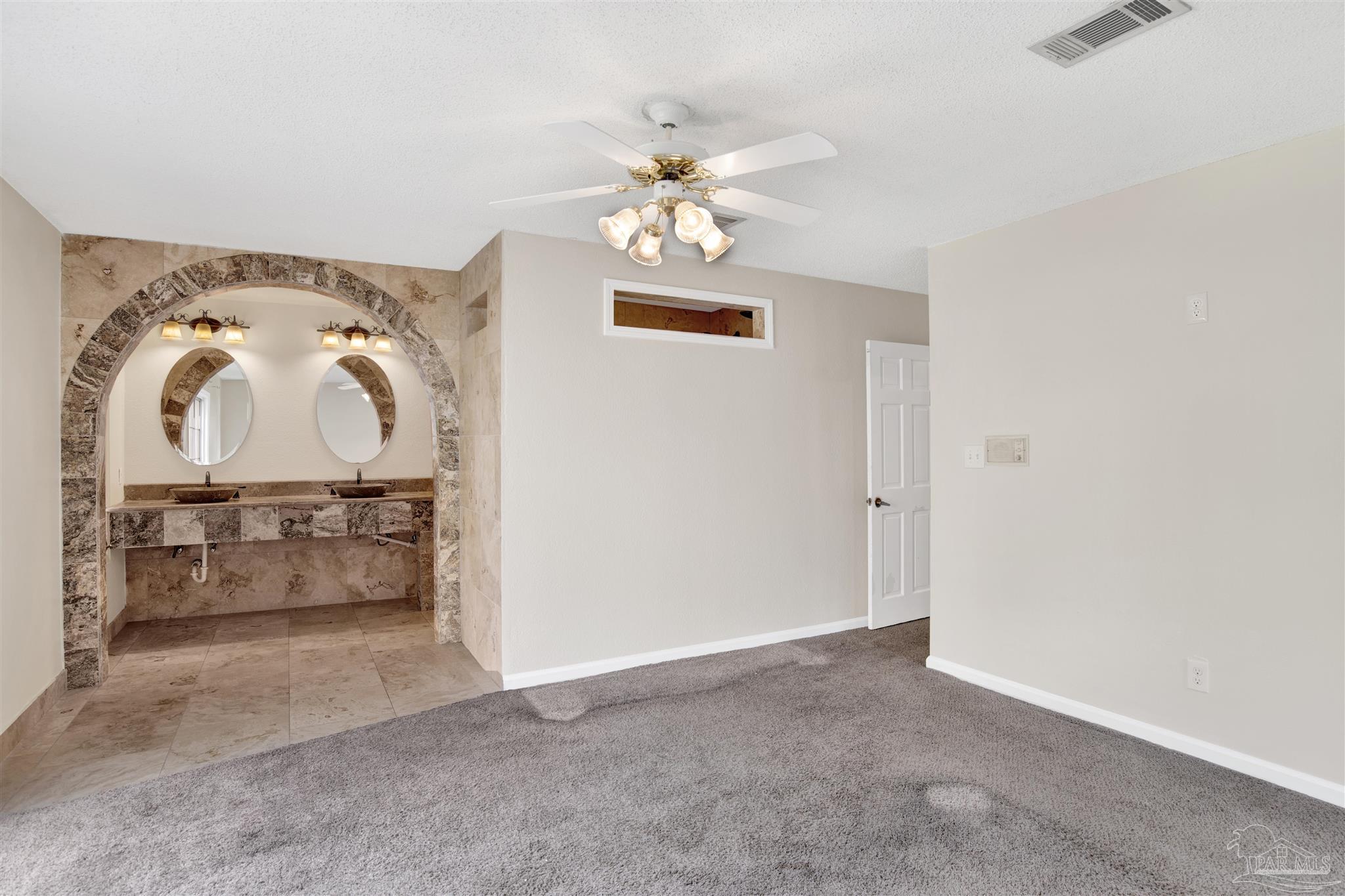 1018 Stillbrook Rd