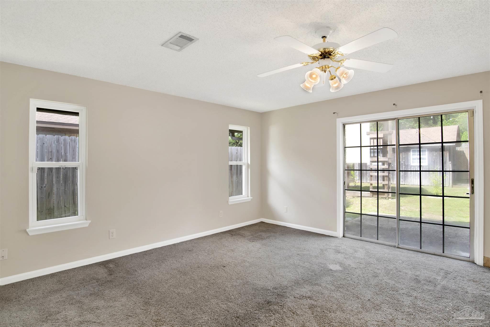 1018 Stillbrook Rd