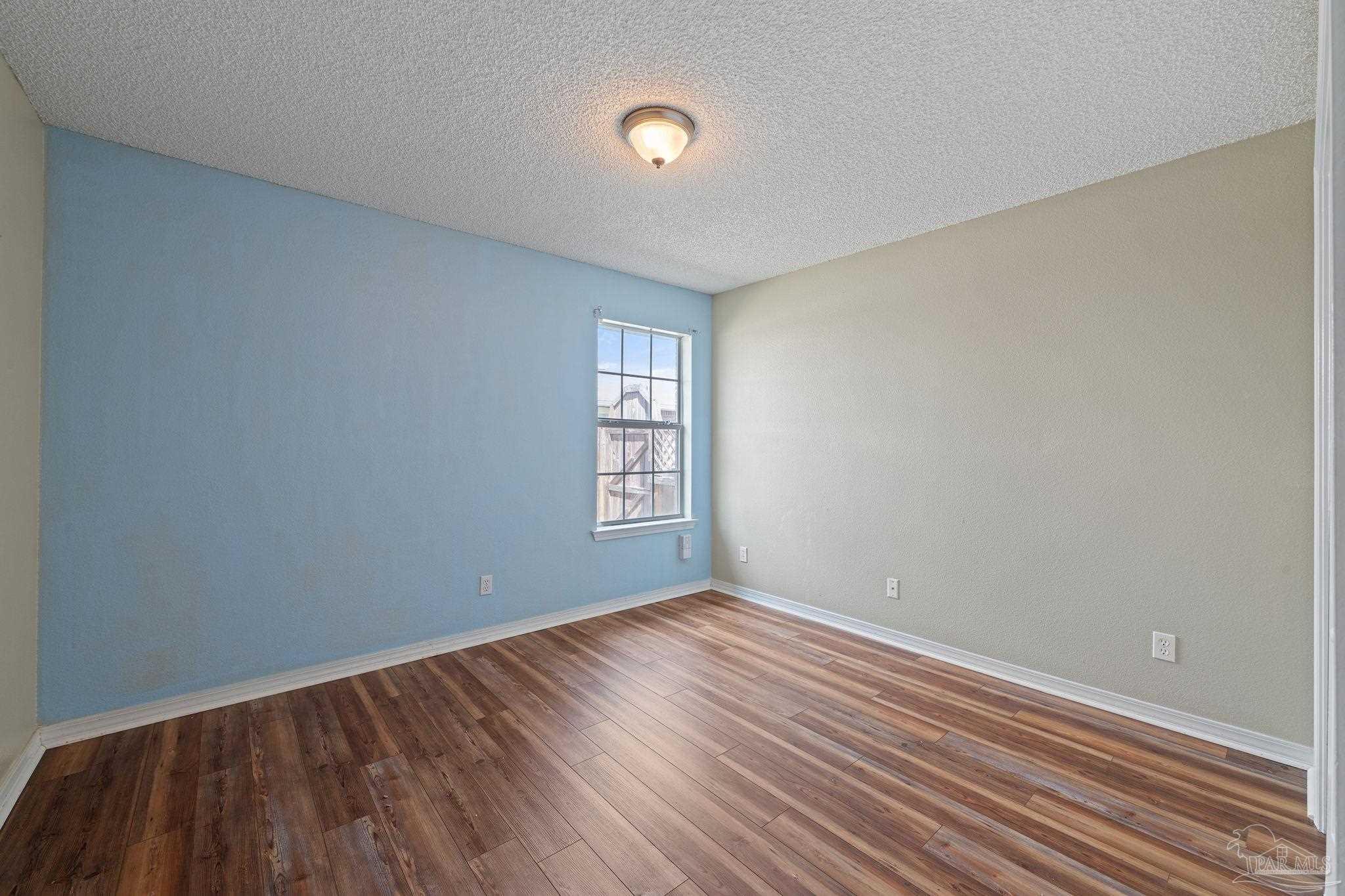 4795 Timber Ridge Dr