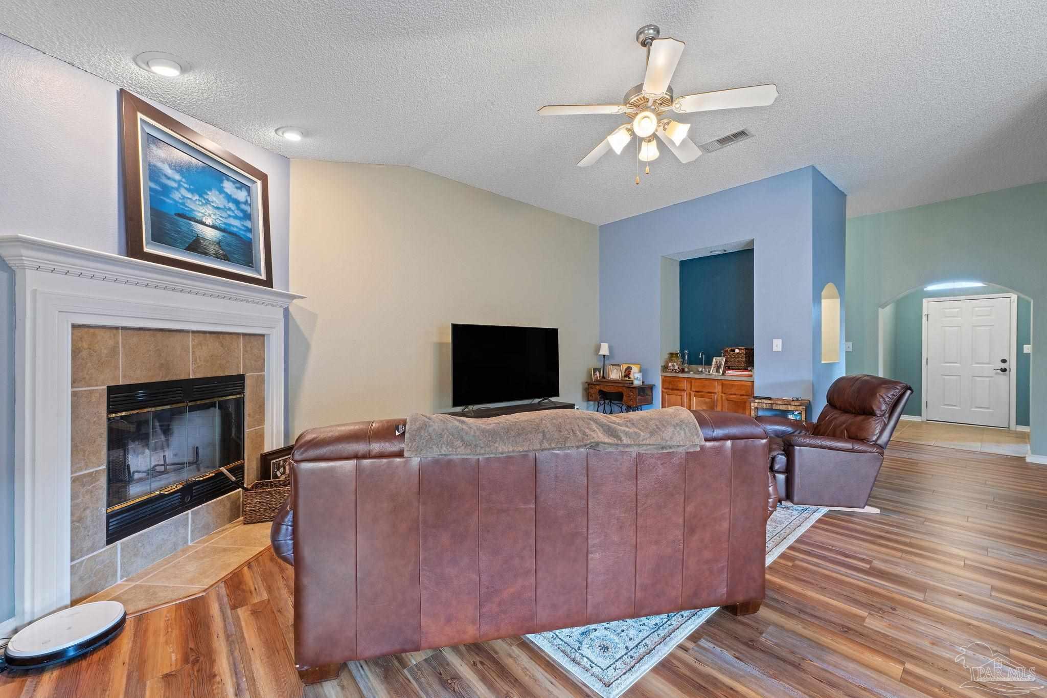 4795 Timber Ridge Dr