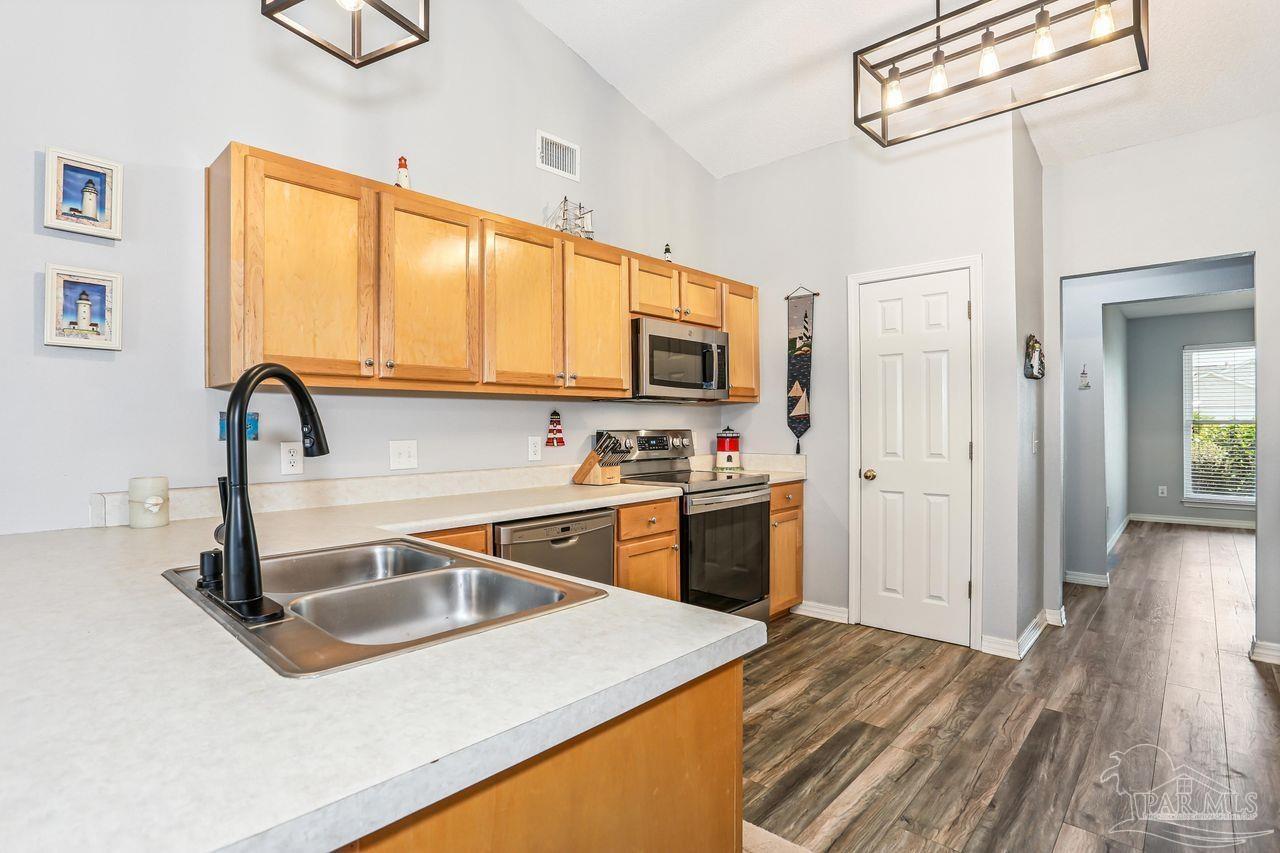 10312 Wailuku Dr