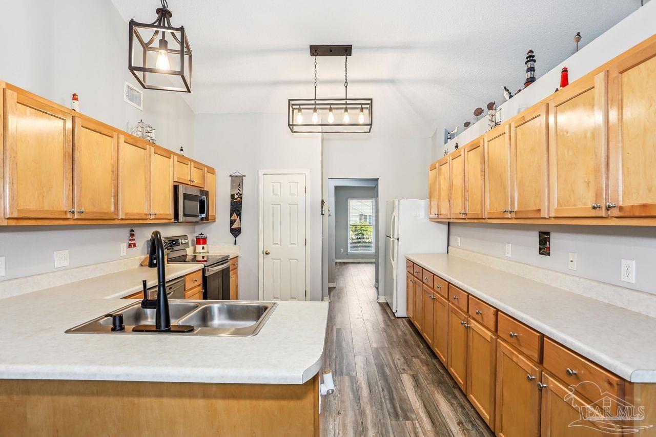10312 Wailuku Dr