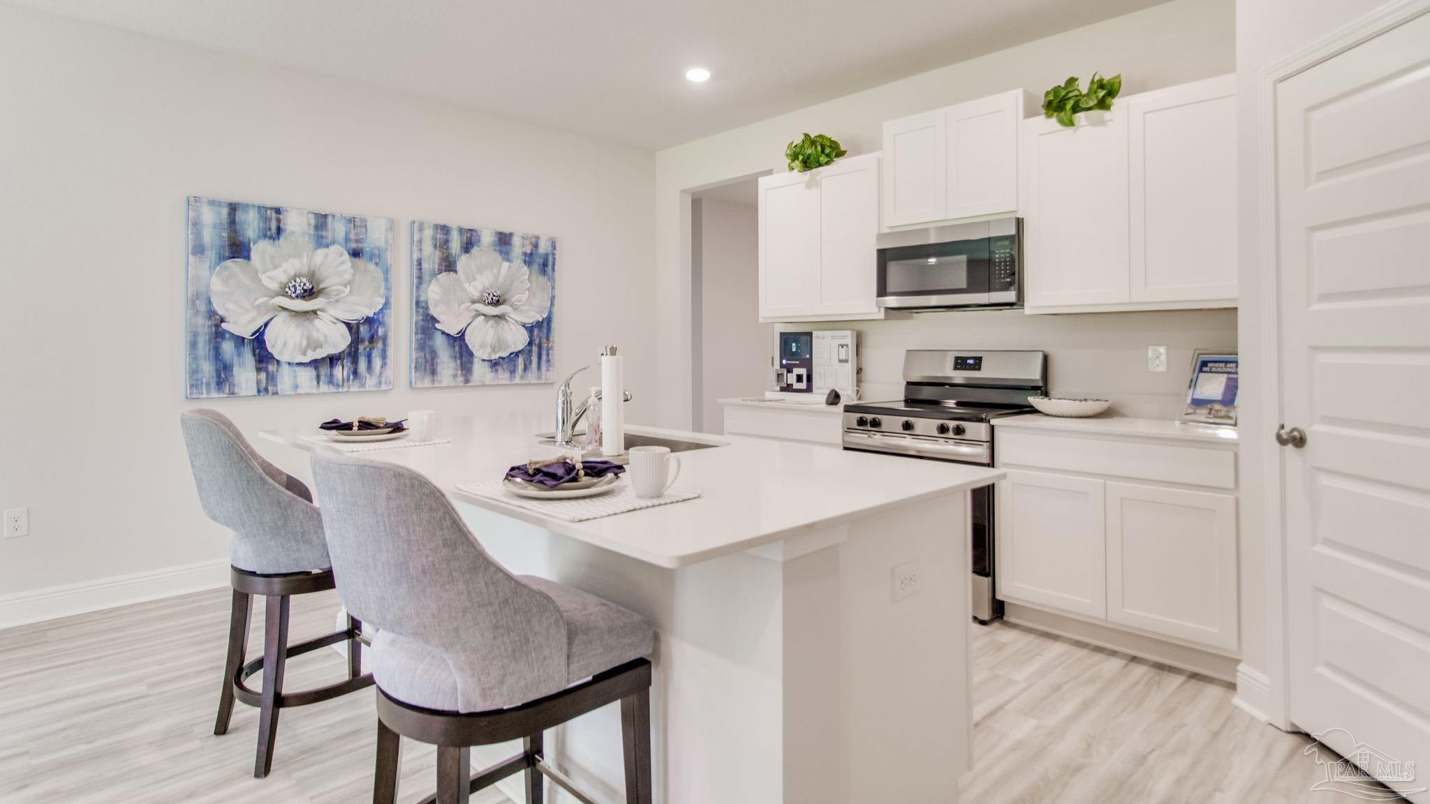 8657 Russellcross Blvd