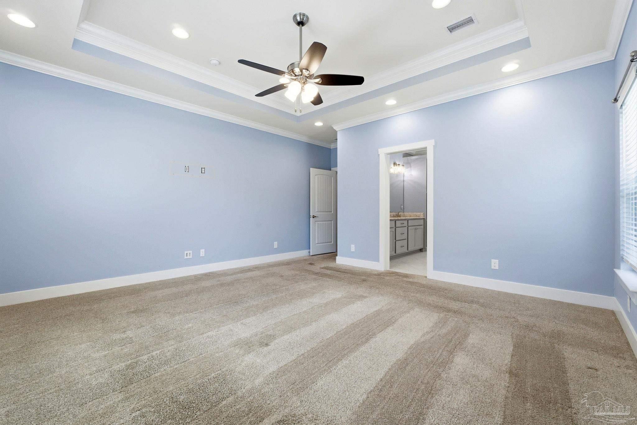 2018 Rambling Oaks Dr