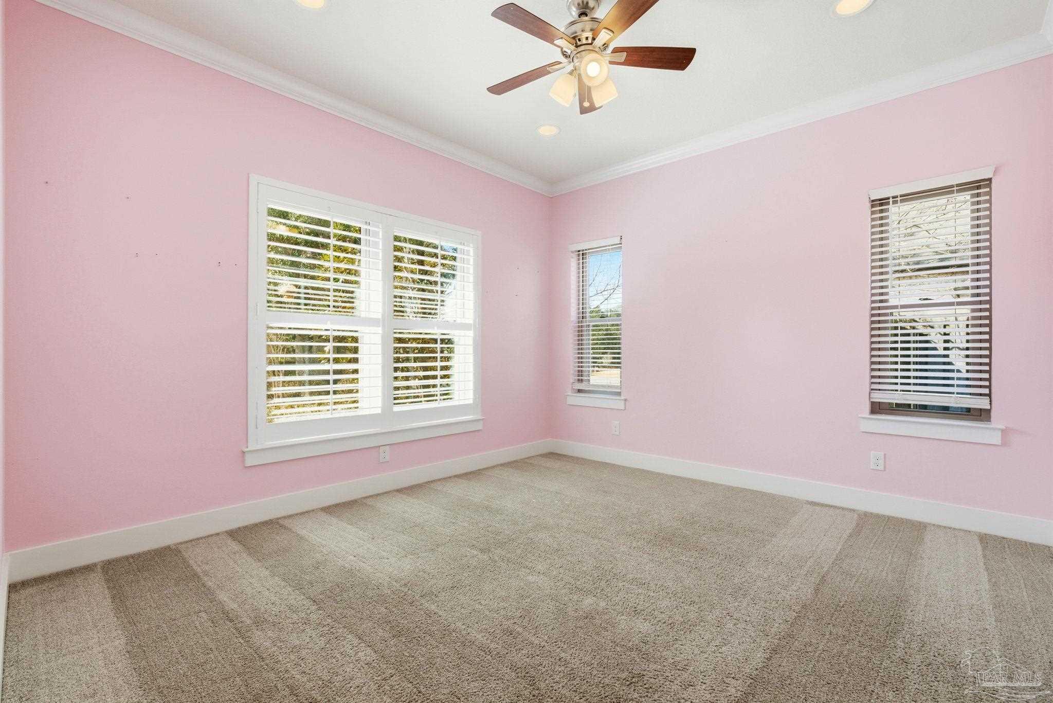 2018 Rambling Oaks Dr