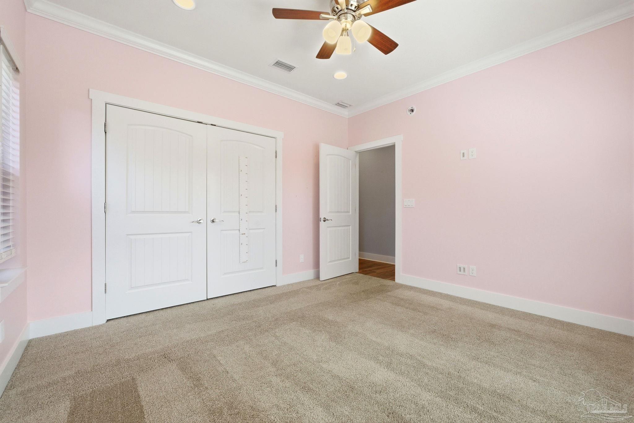 2018 Rambling Oaks Dr