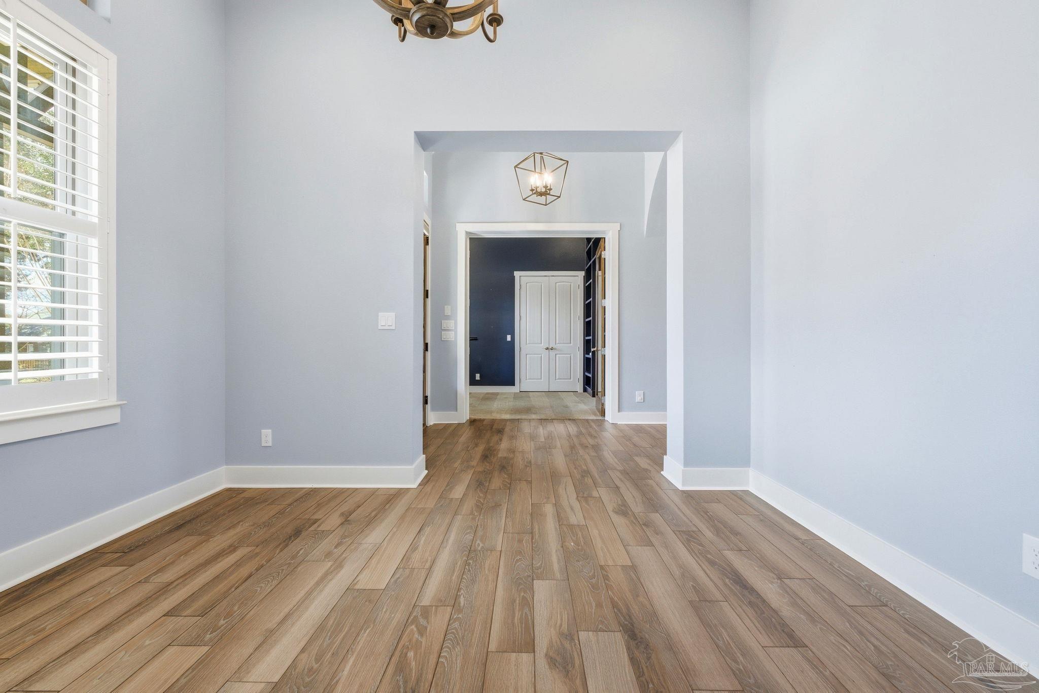 2018 Rambling Oaks Dr