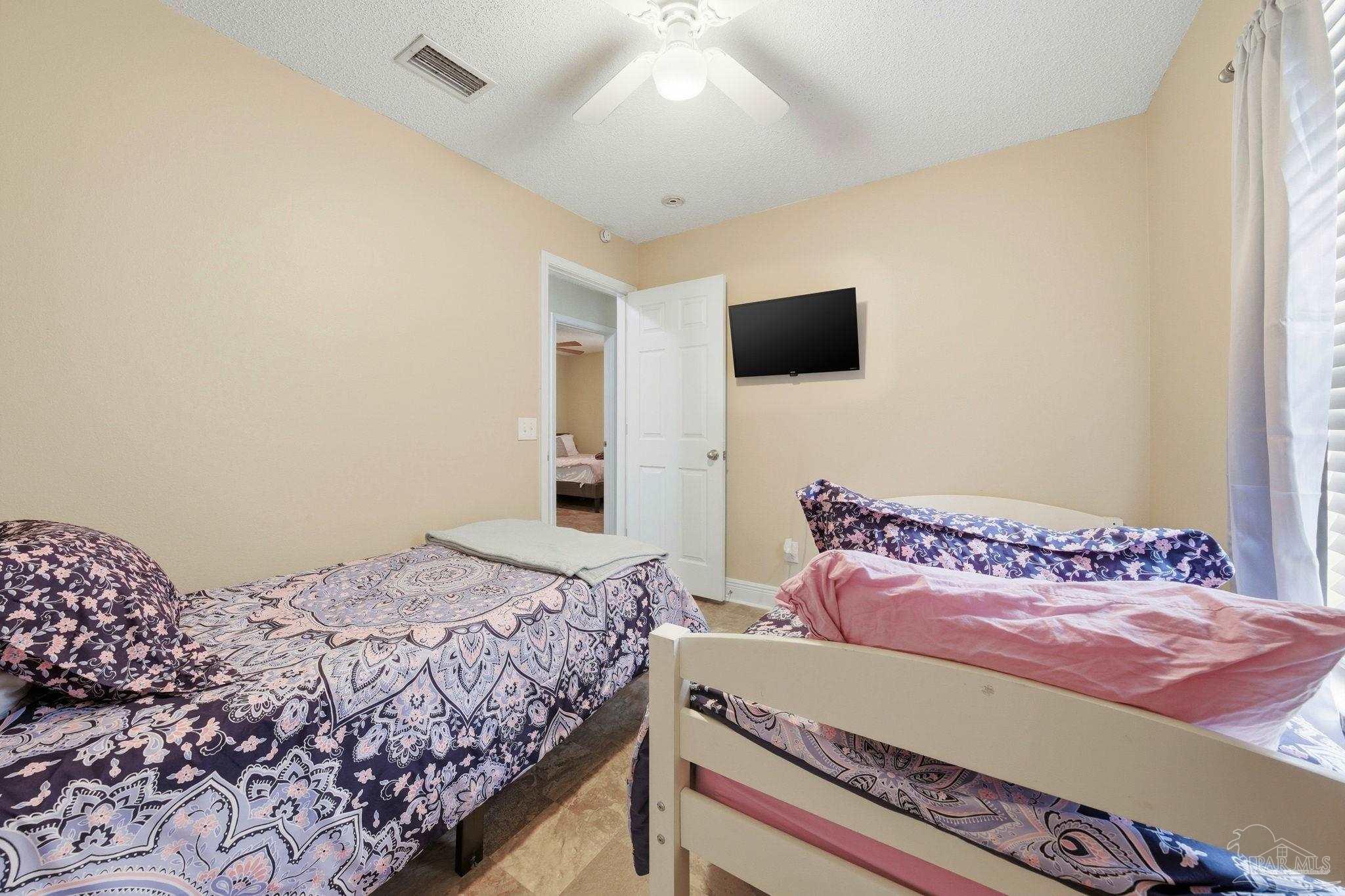 3990 Floridatown Rd
