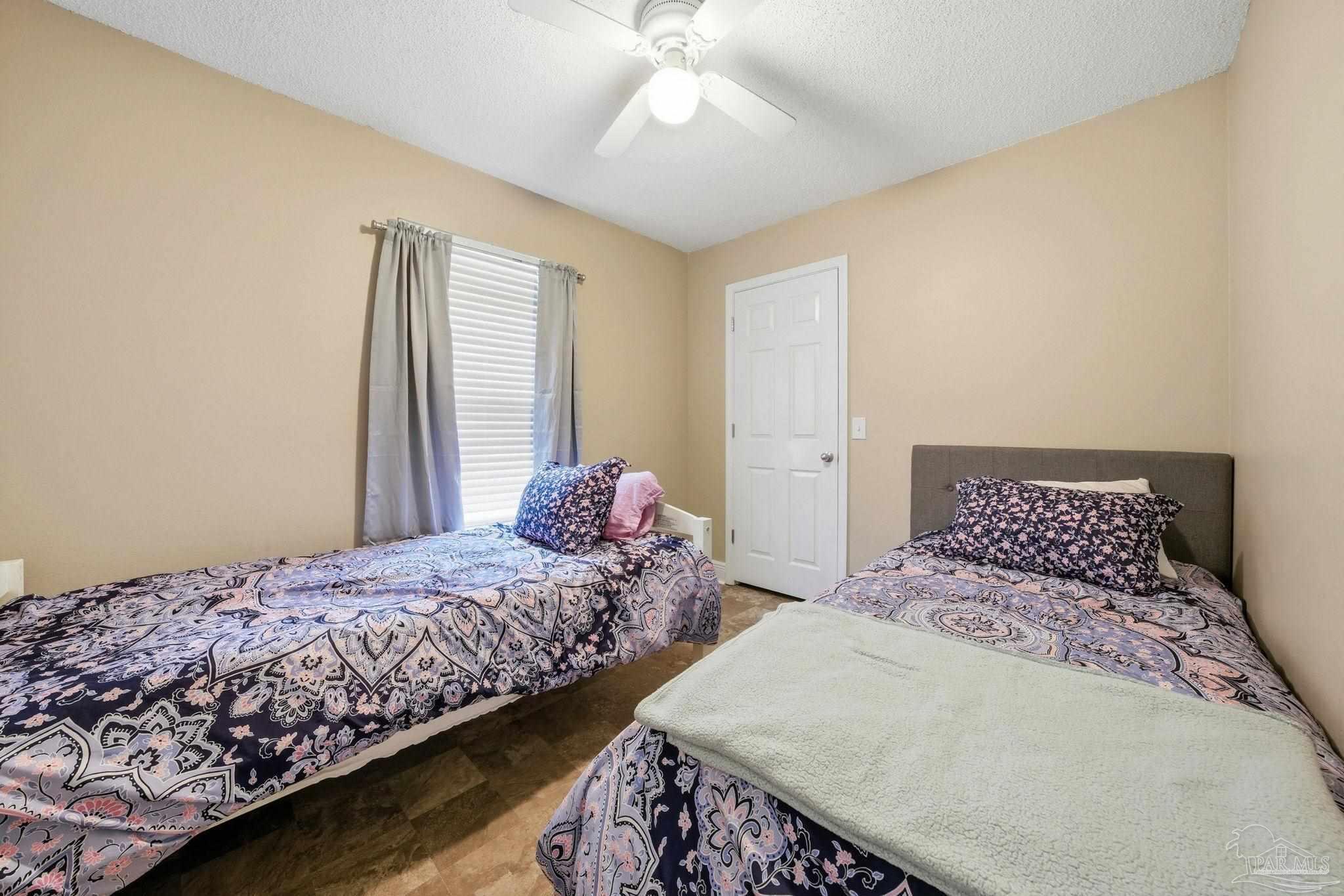 3990 Floridatown Rd