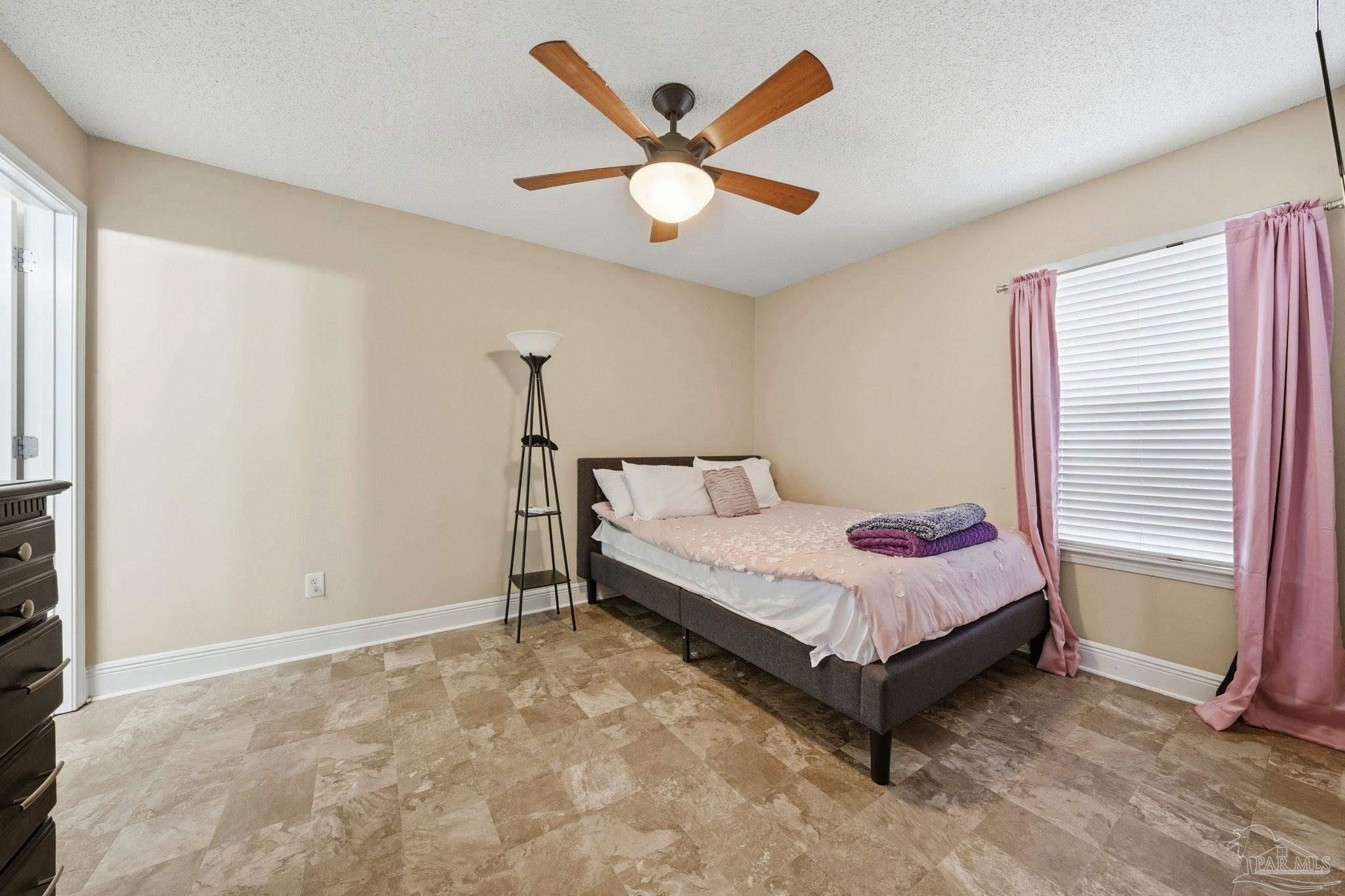 3990 Floridatown Rd