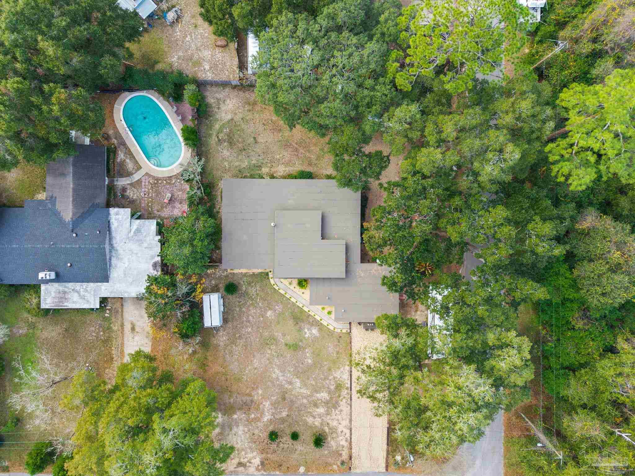 415 Bremen Ave