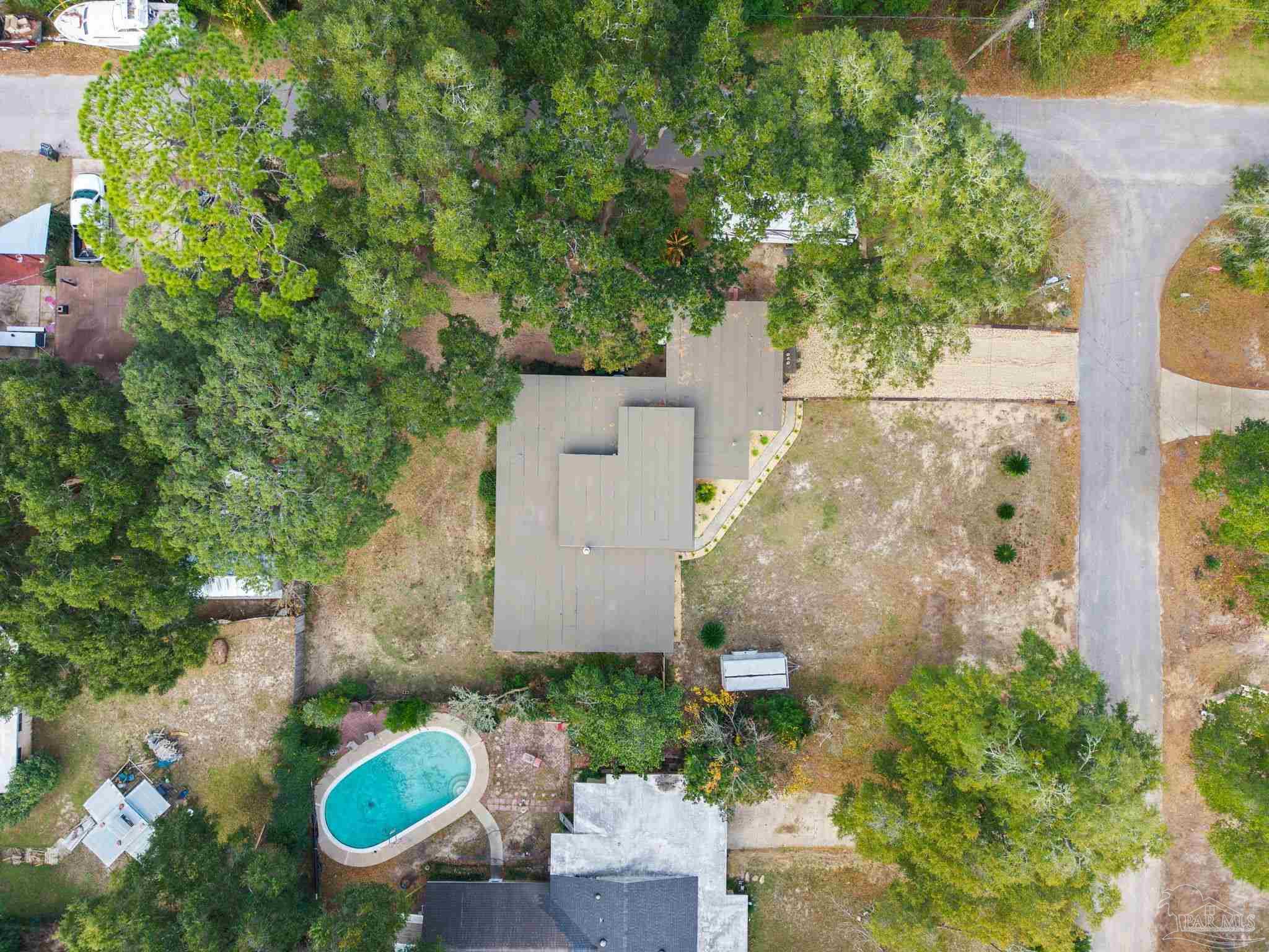 415 Bremen Ave