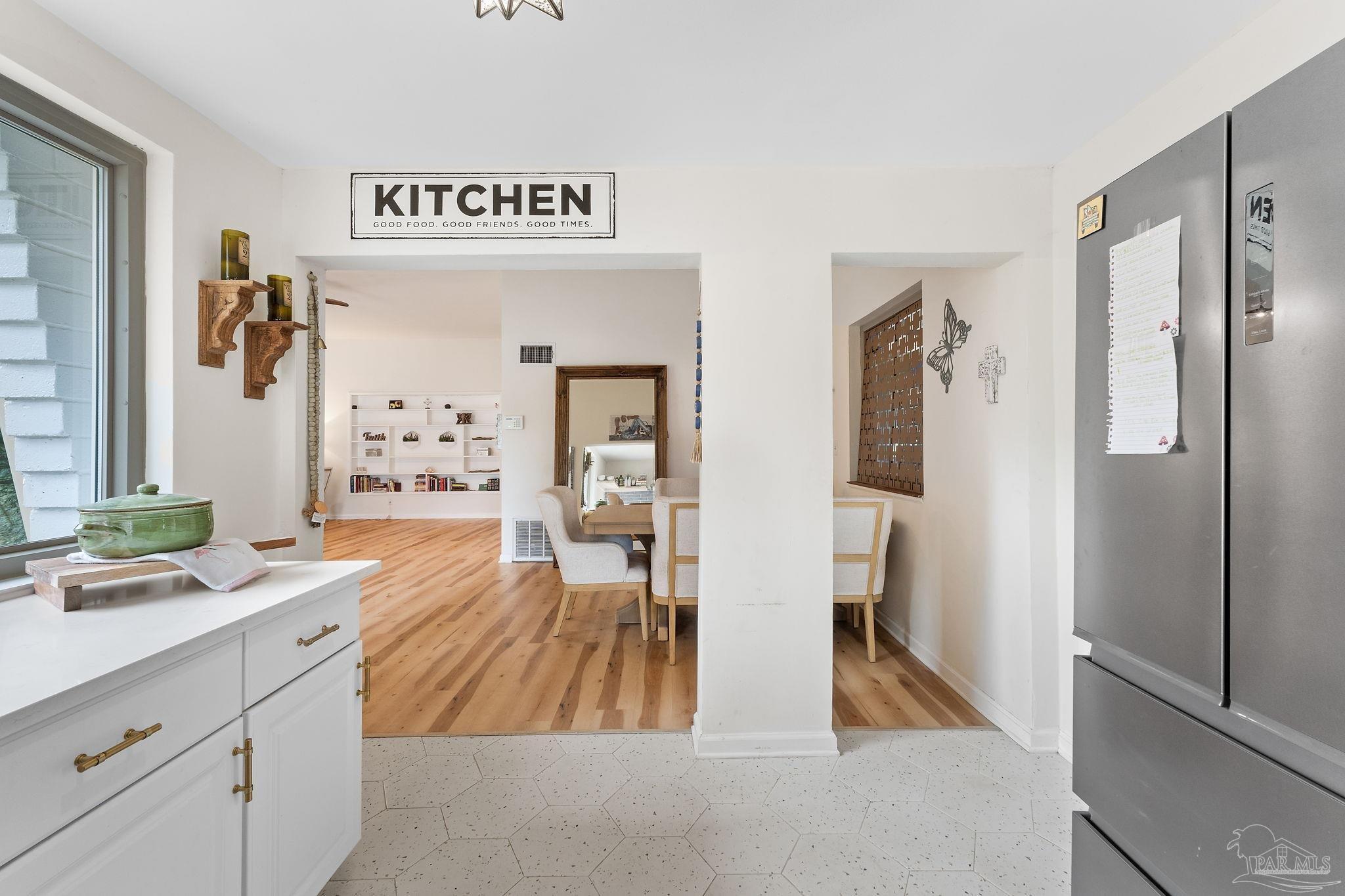 415 Bremen Ave
