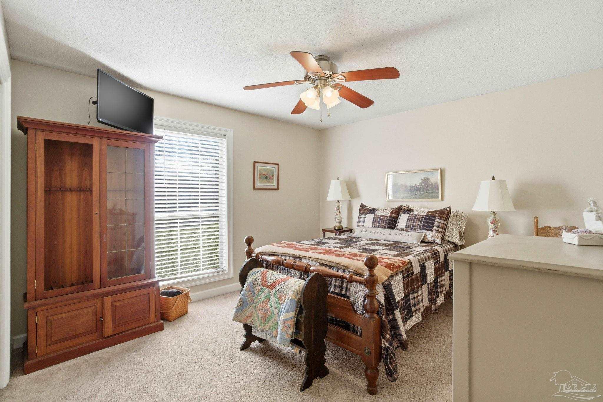 1760 Condor Dr
