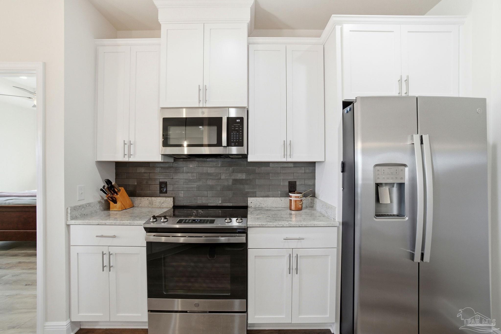 9251 Salter Rd