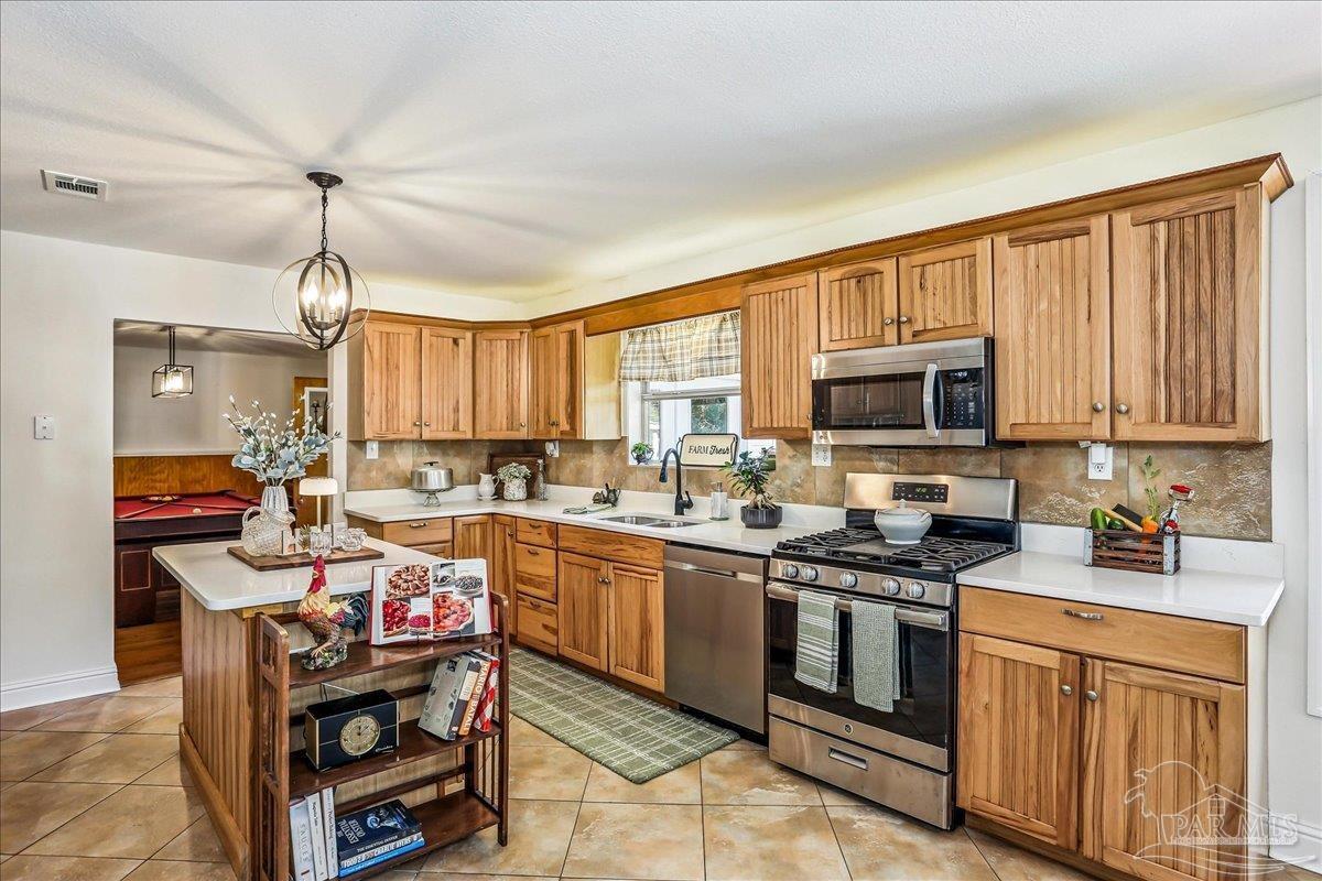 9481 Bridlewood Rd