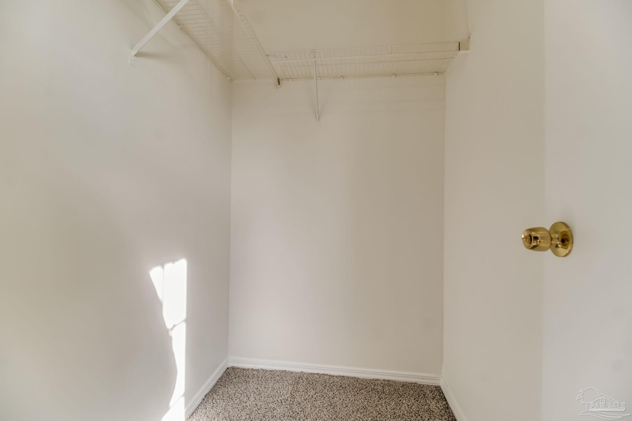 413 Pine Crescent Way