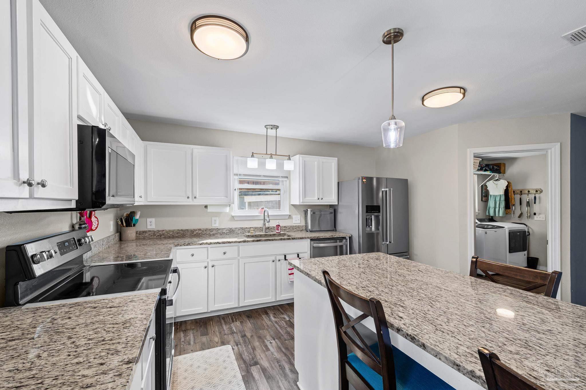 6759 Fort Deposit Dr