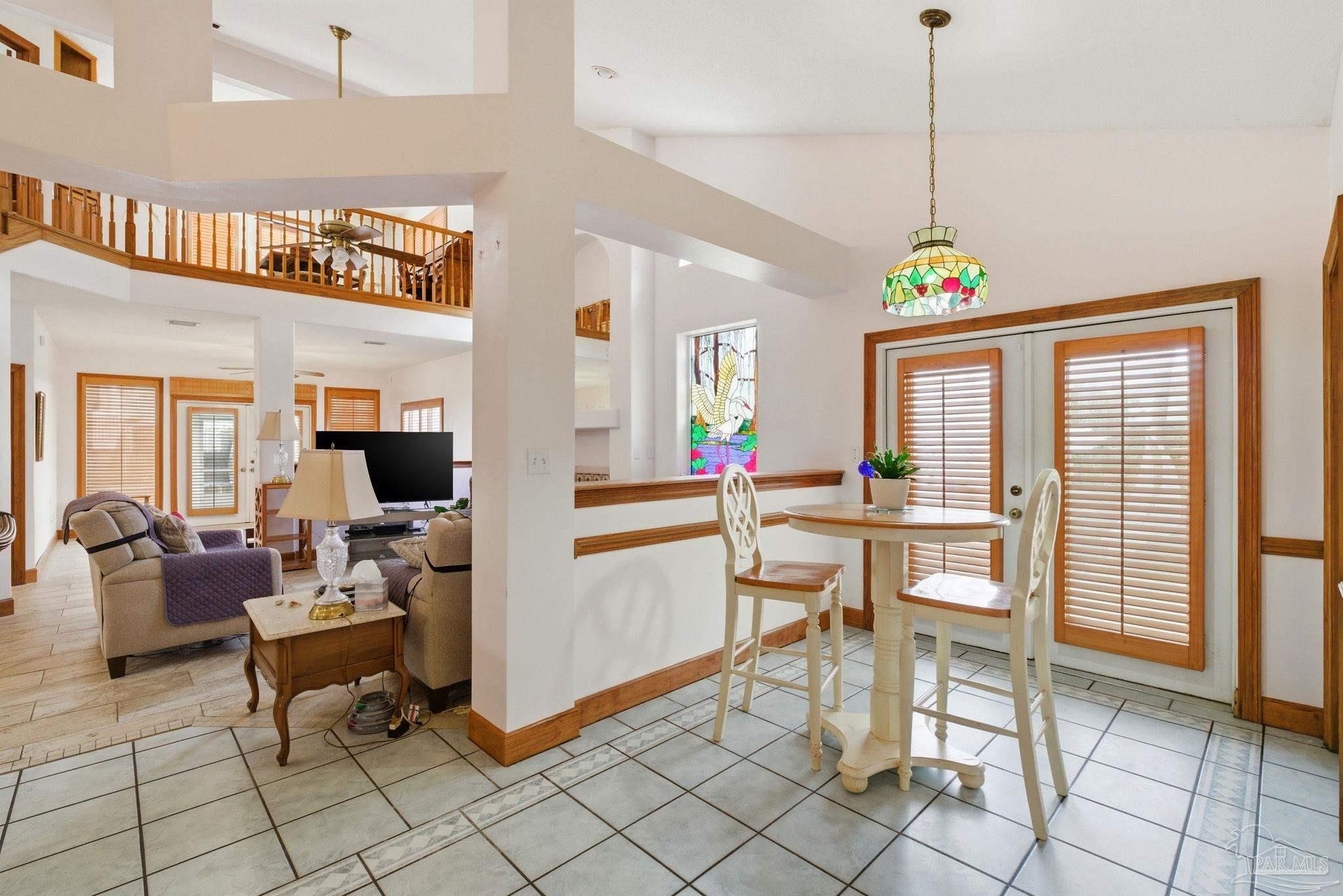 9456 Kainui Dr