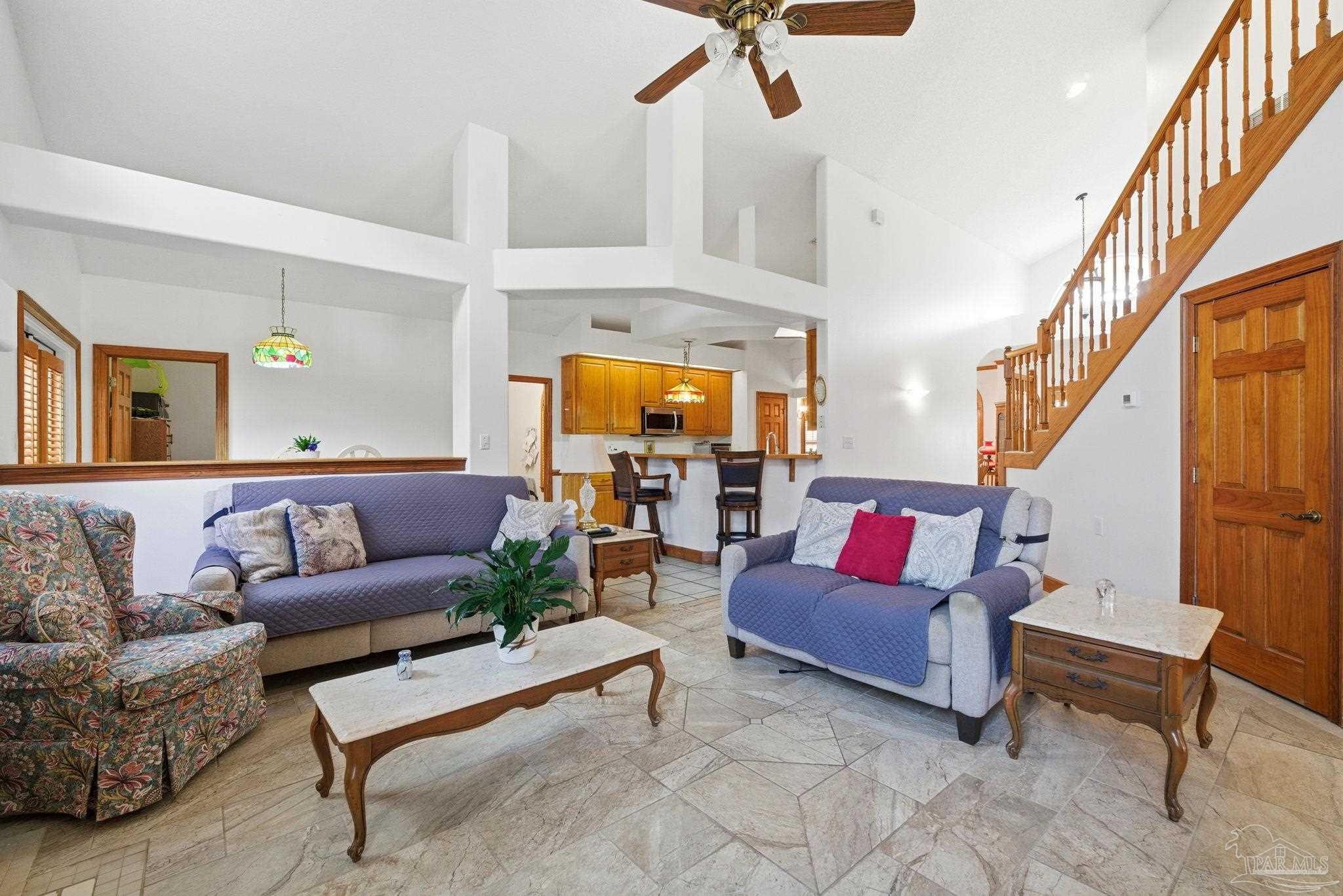 9456 Kainui Dr