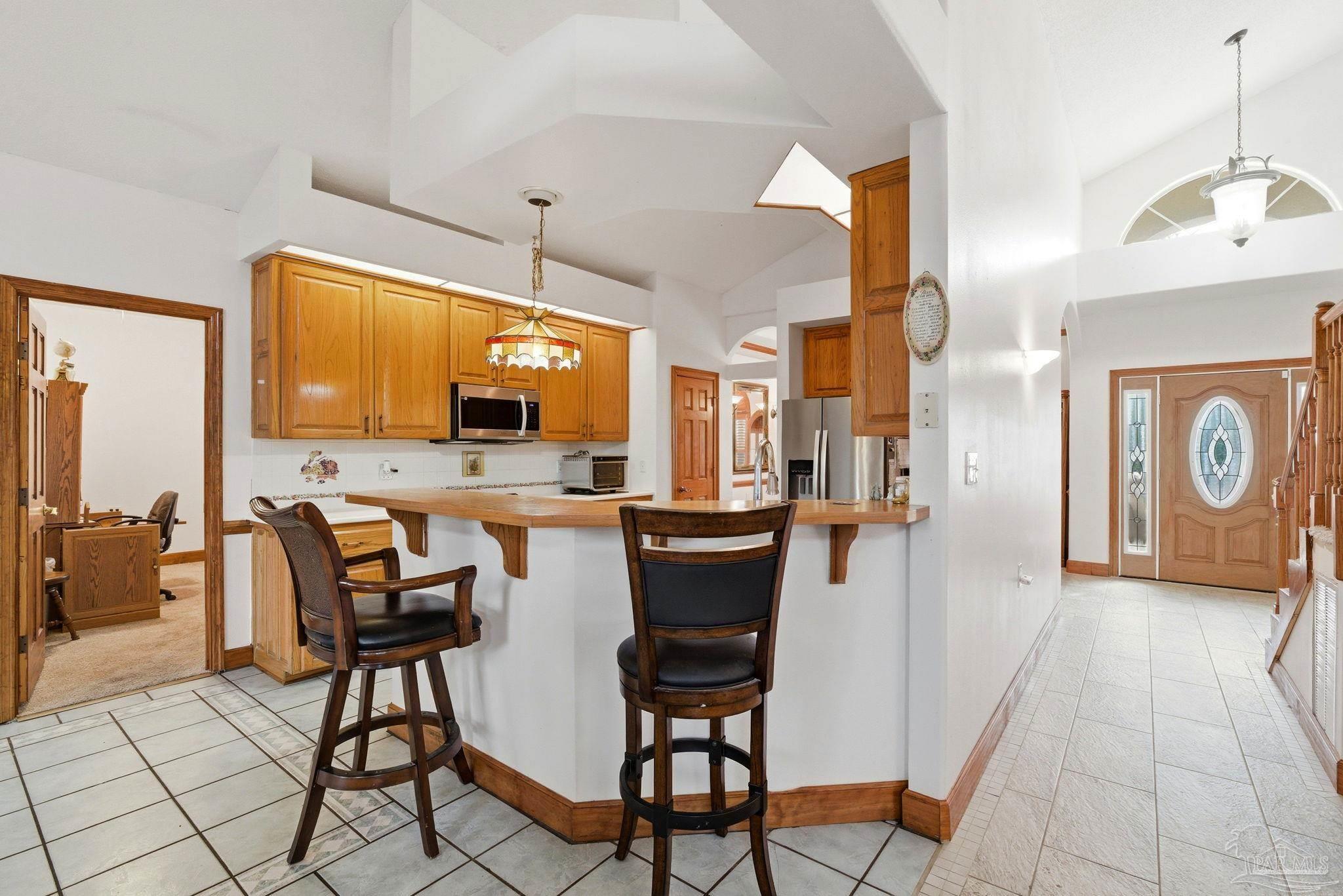 9456 Kainui Dr