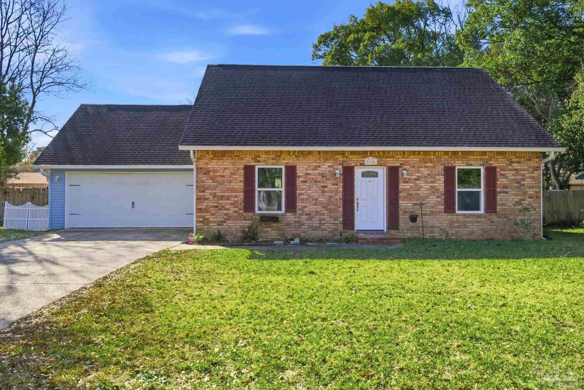 2165 Cliffbrook Ave