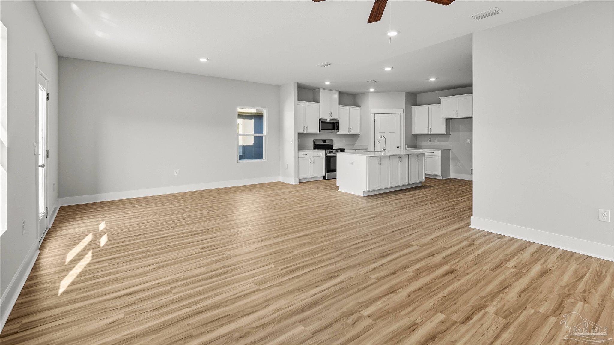 5619 Clarity St