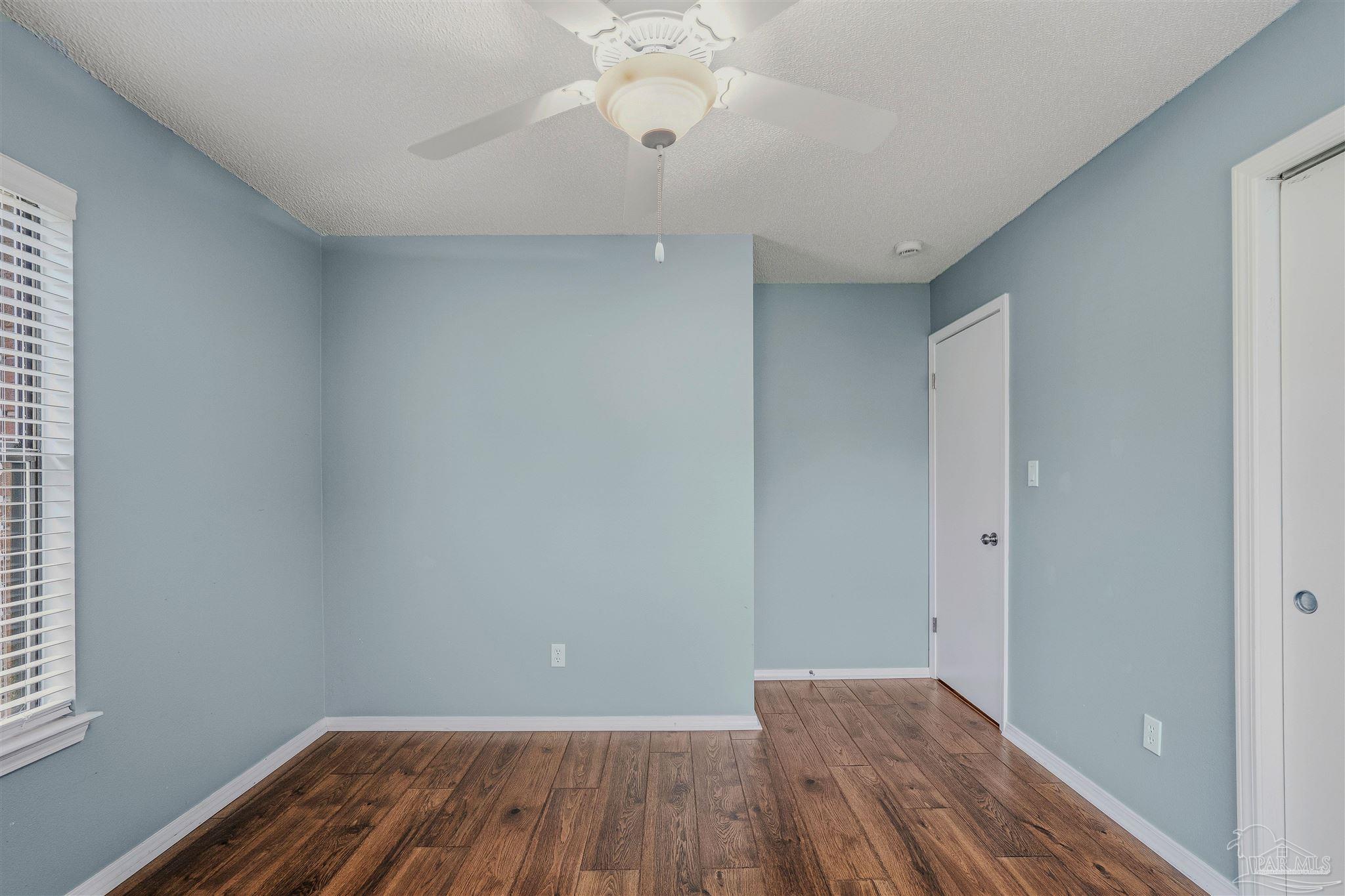 4785 Tami Ln