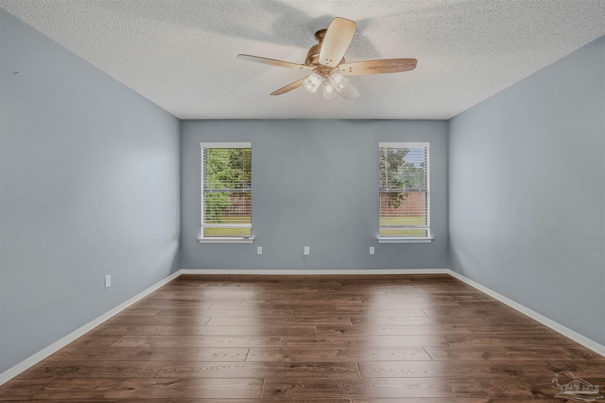 4785 Tami Ln