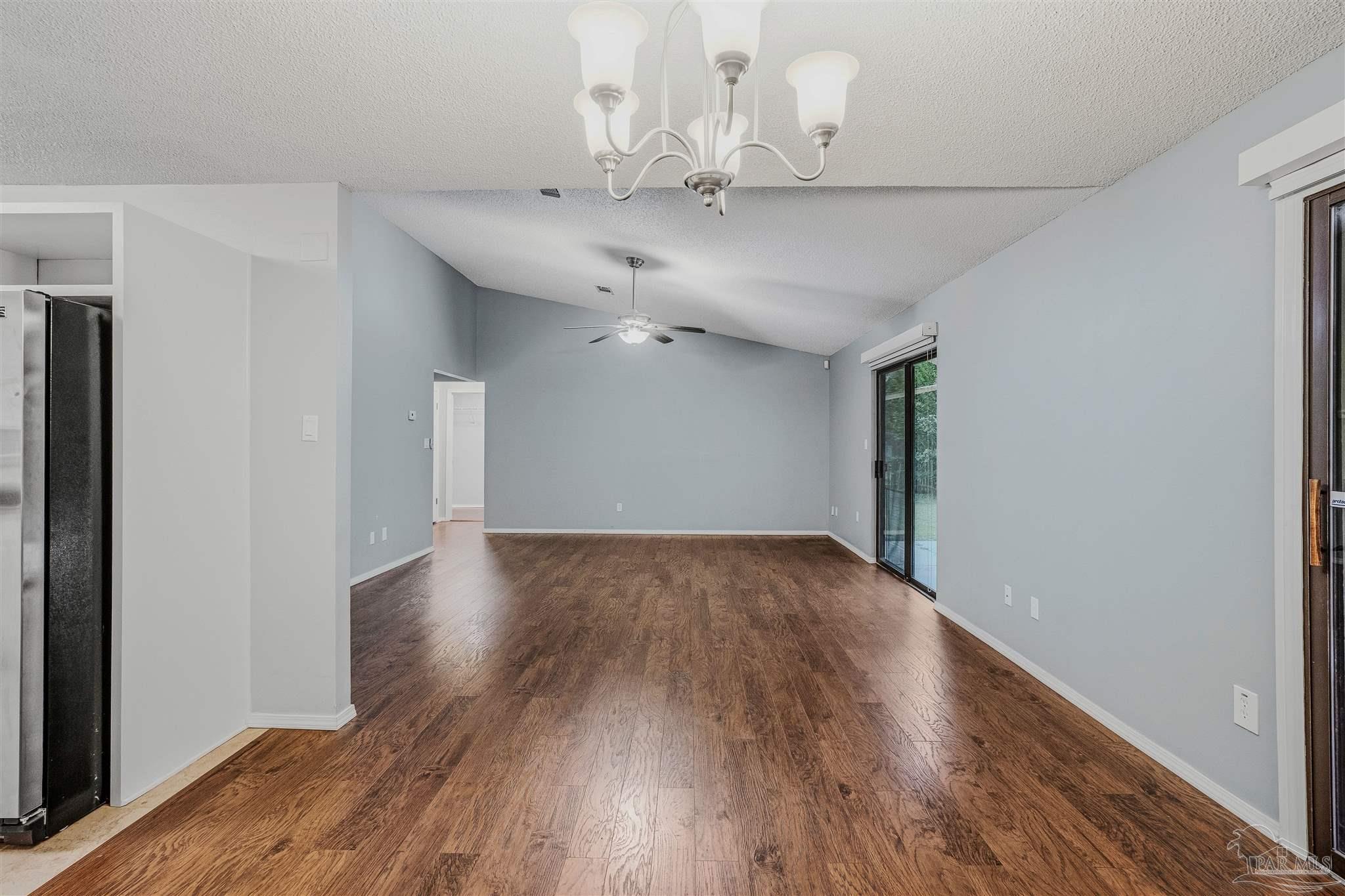 4785 Tami Ln
