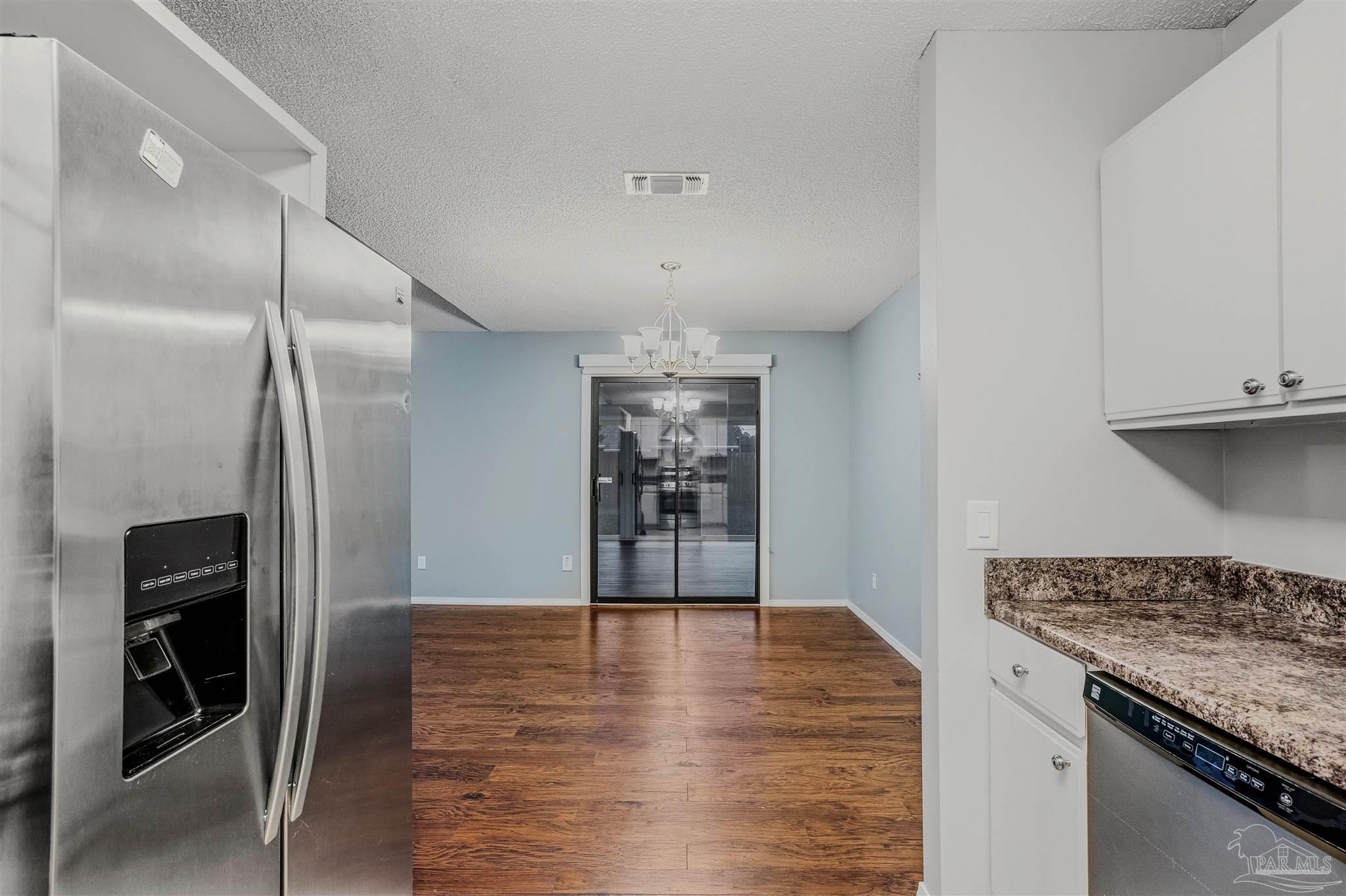 4785 Tami Ln