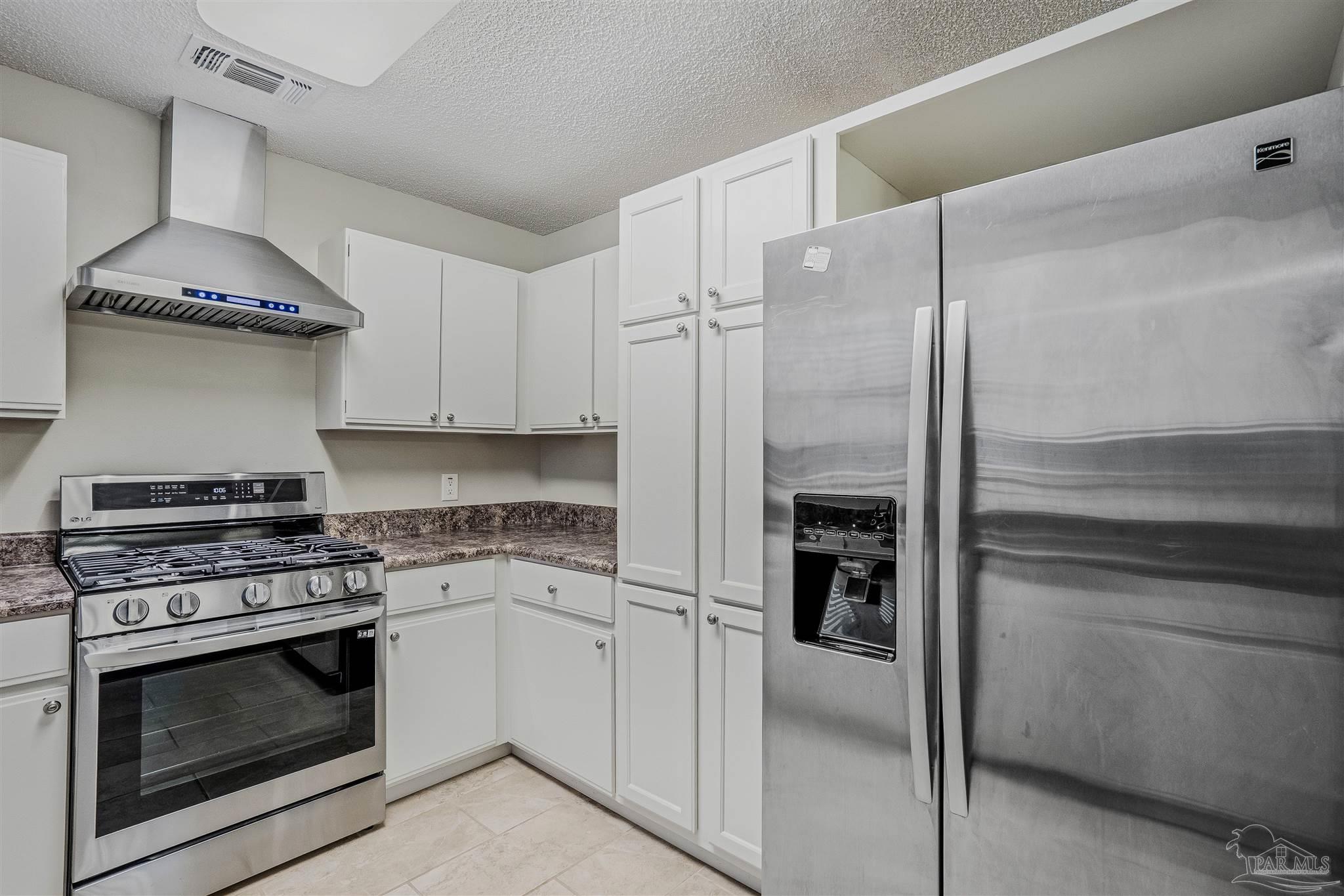 4785 Tami Ln
