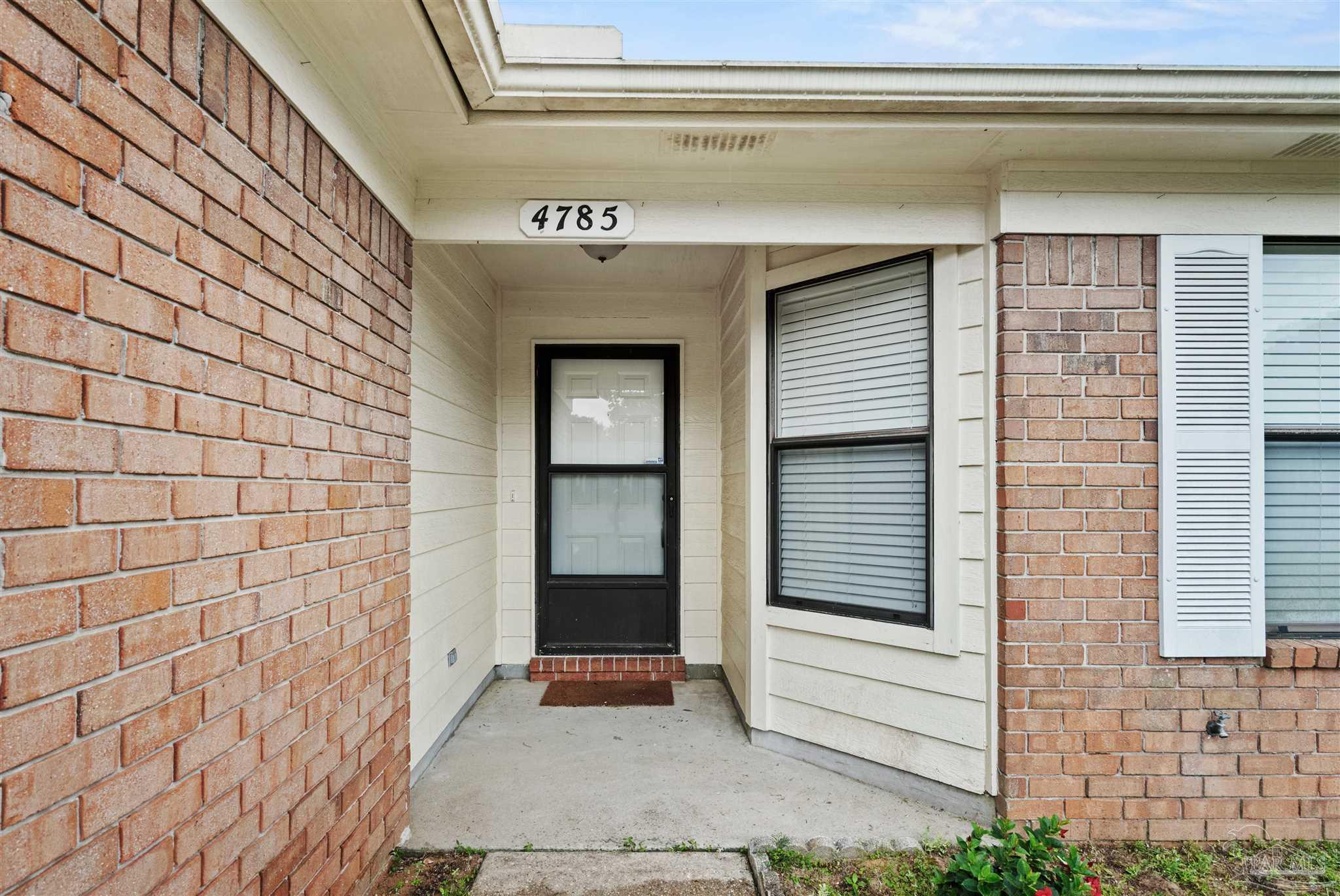 4785 Tami Ln
