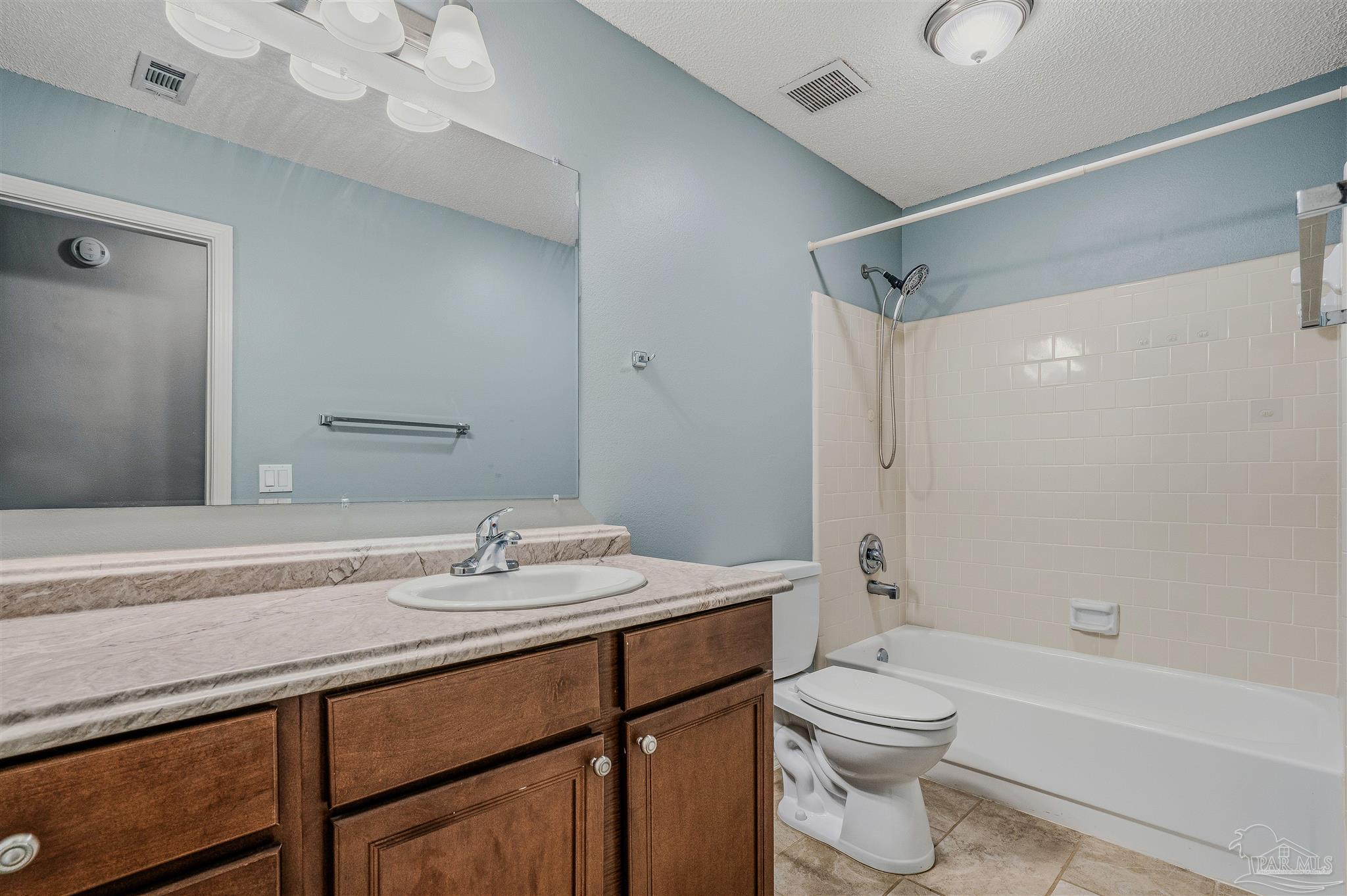 4785 Tami Ln