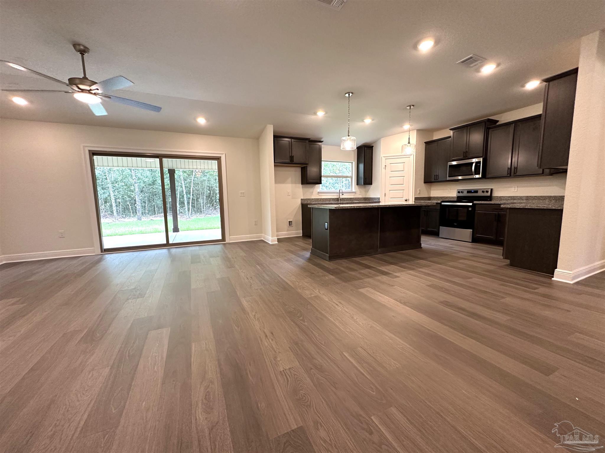 5213 Barnett Rd