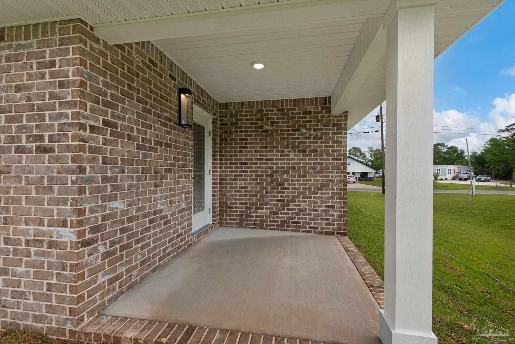 7945 Twin Lake Dr