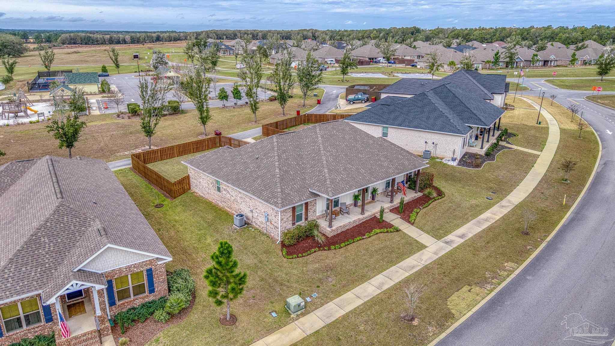 4104 Lower Walk Ln