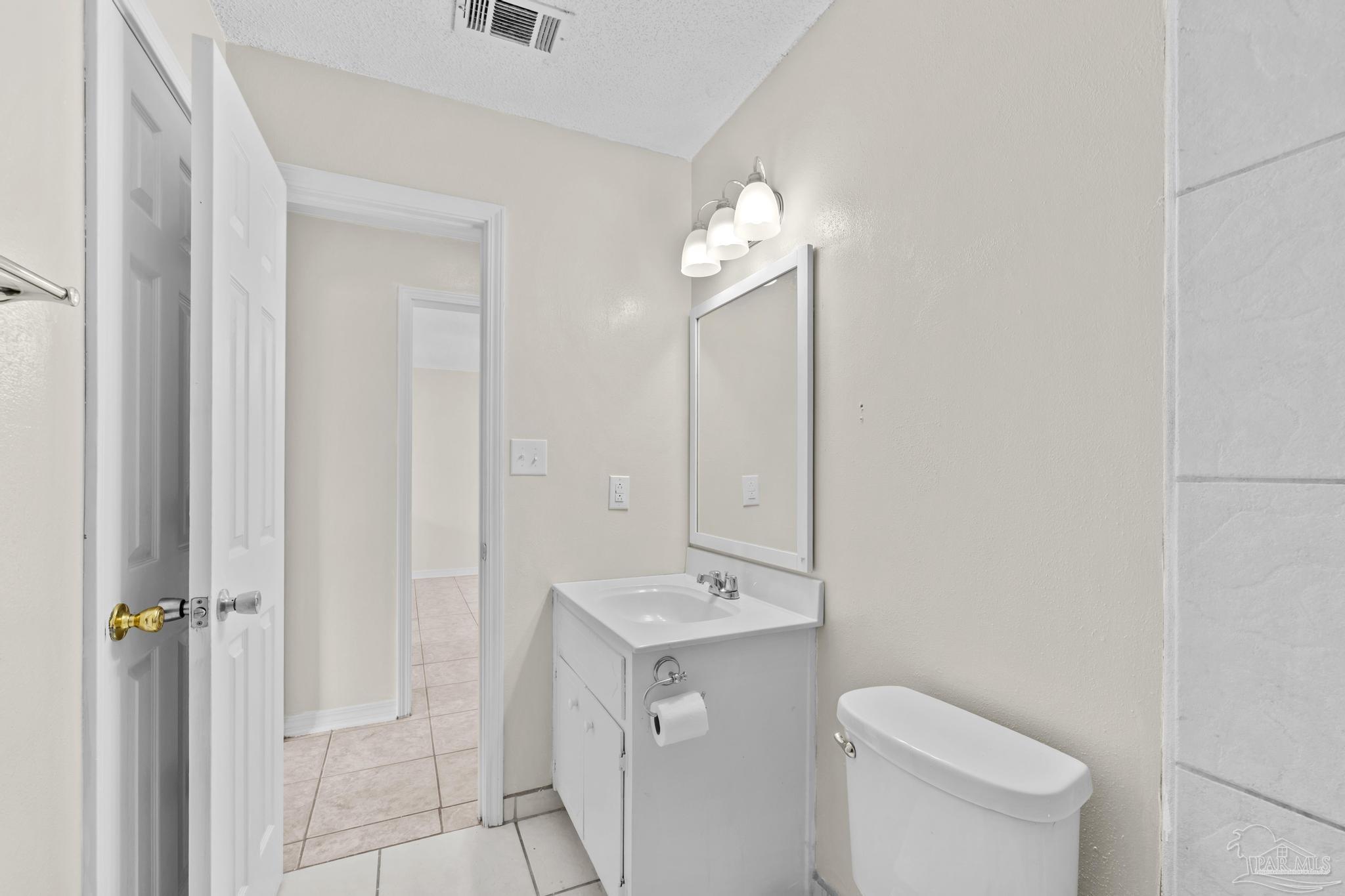 336 Crestfield Cir