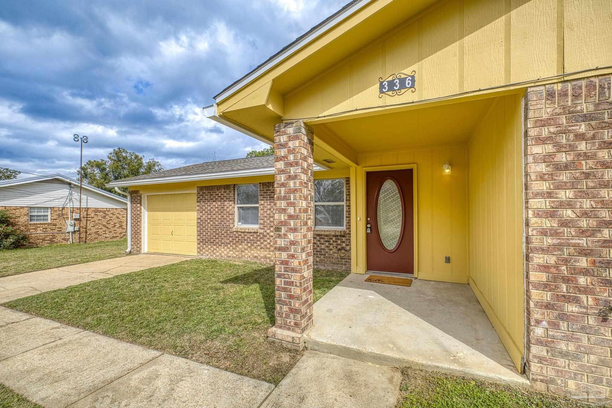 336 Crestfield Cir
