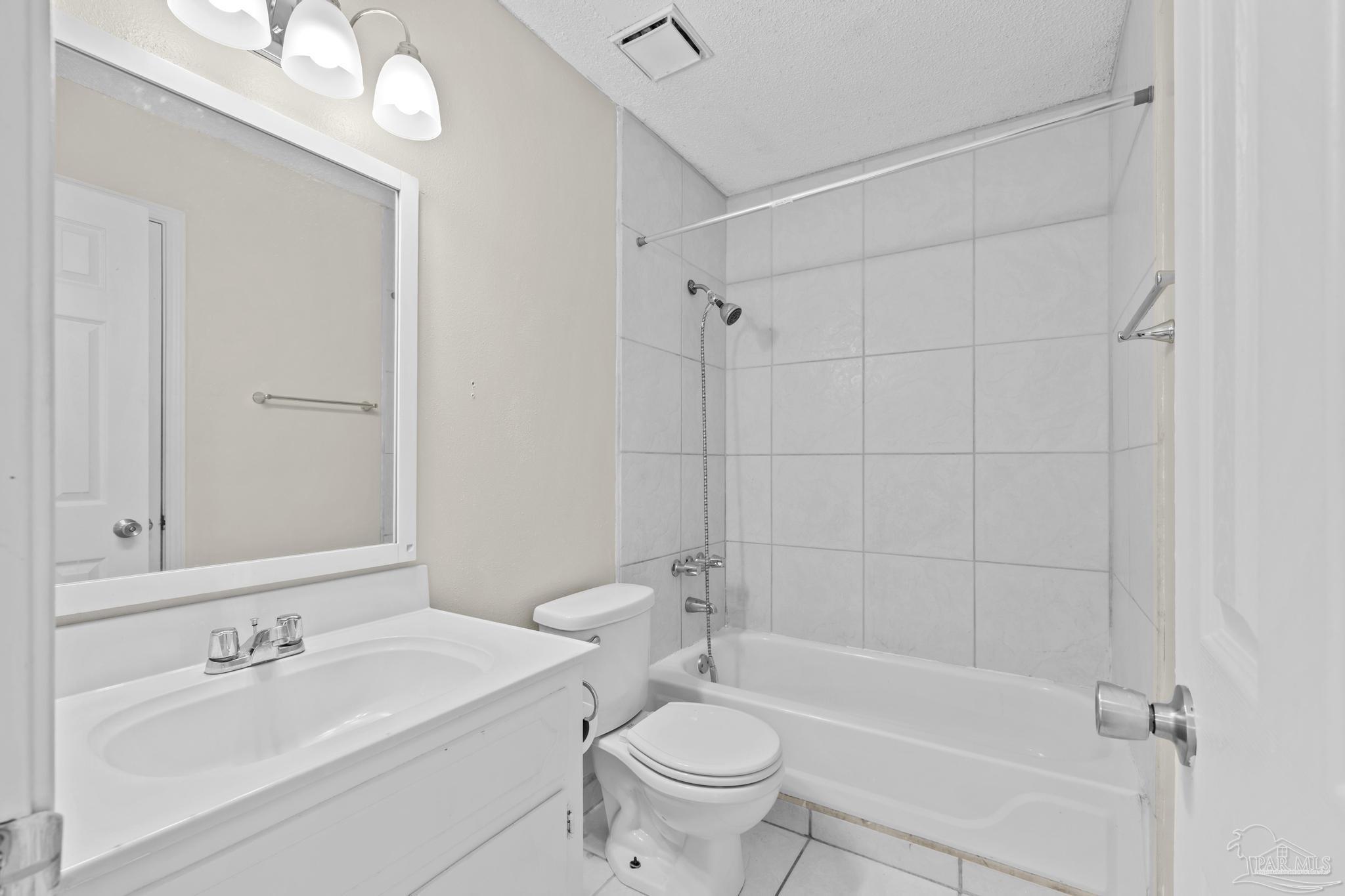 336 Crestfield Cir