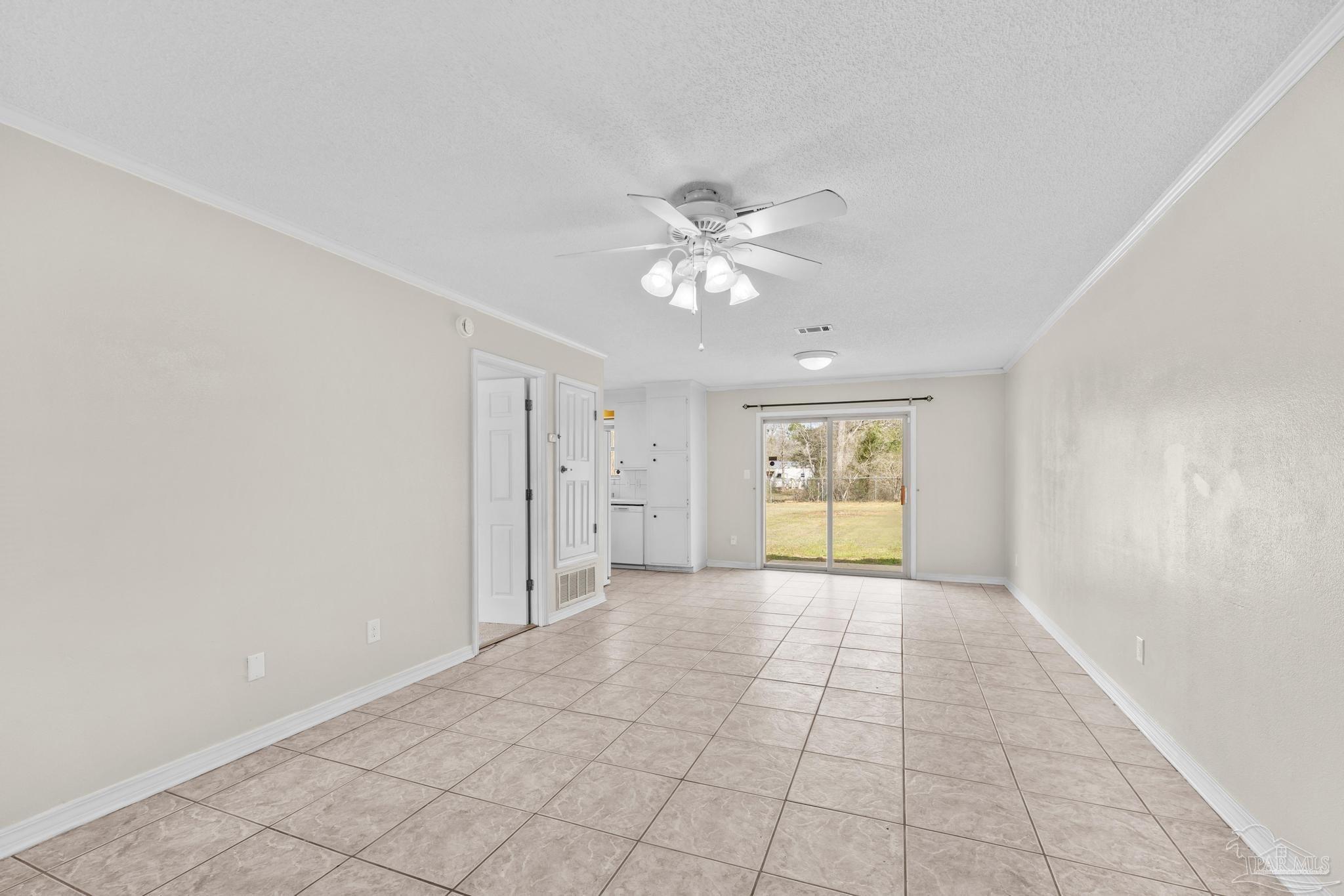 336 Crestfield Cir