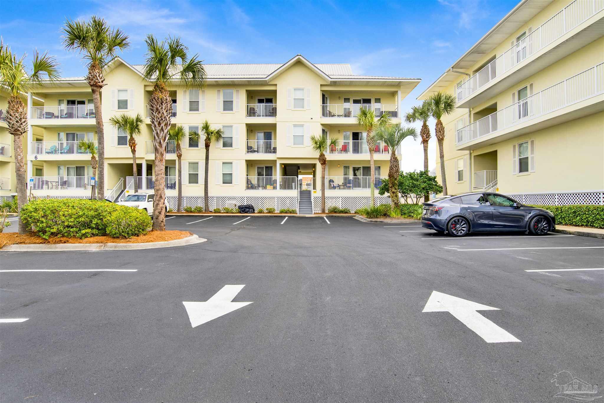 8436 Gulf Blvd # 634