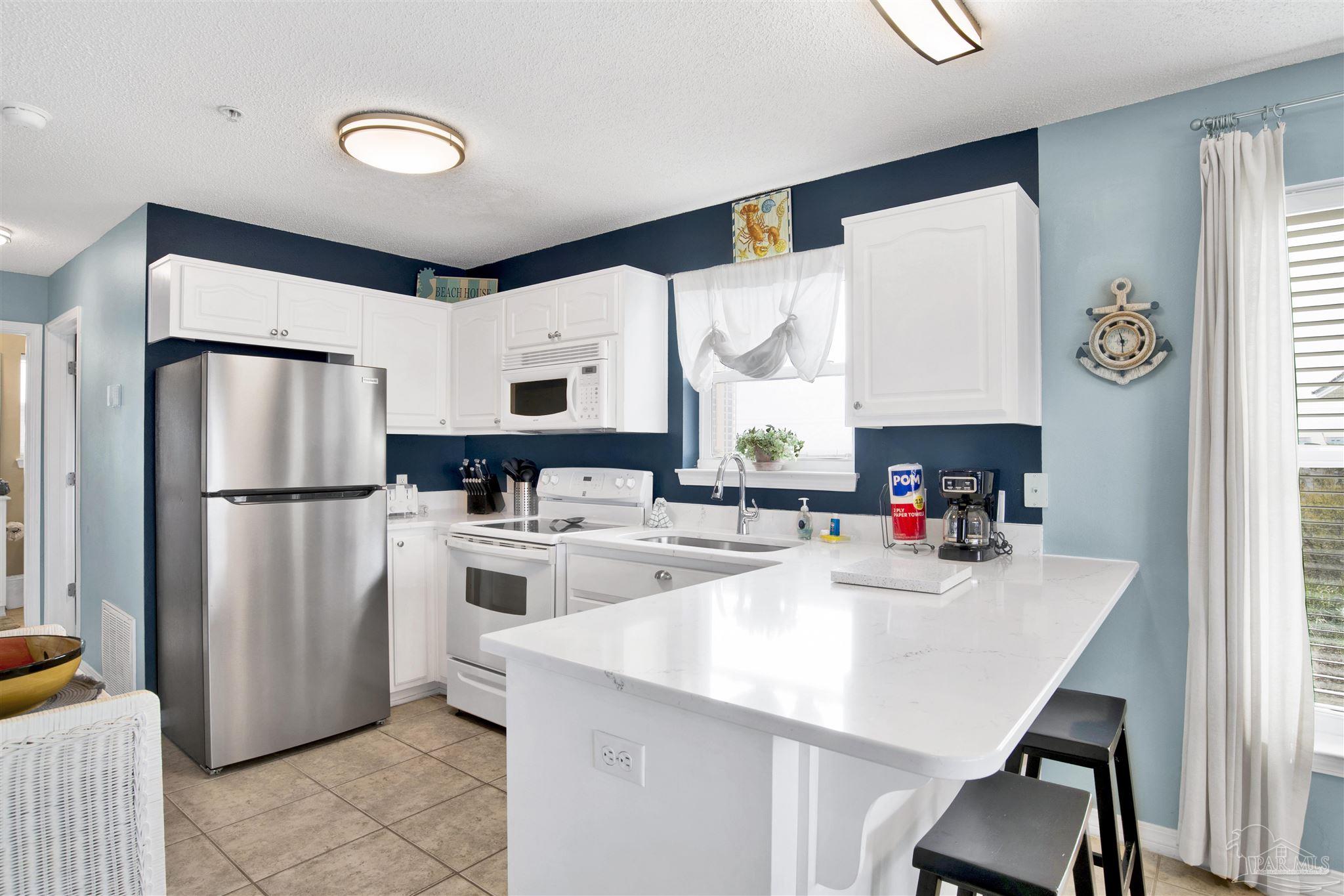 8436 Gulf Blvd # 634