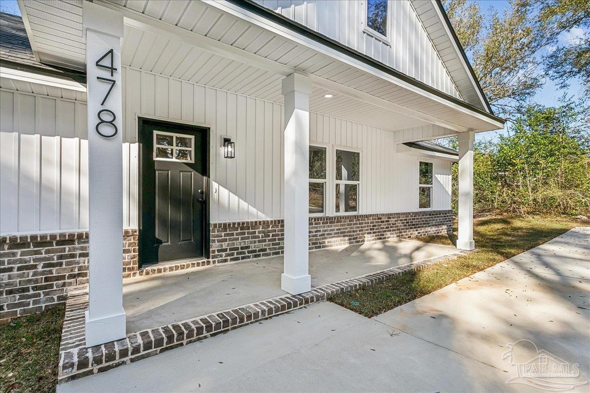 478 Ronda St
