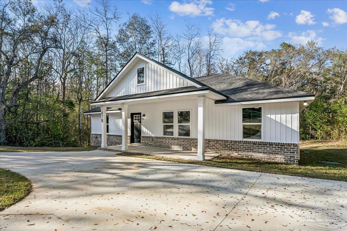 478 Ronda St