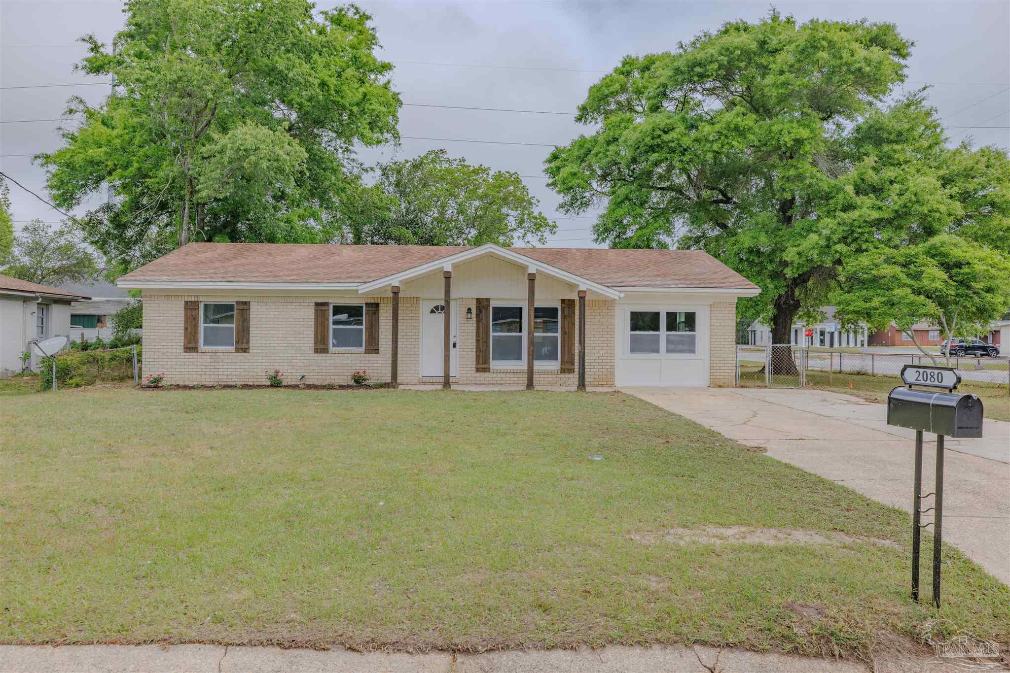2080 Elaine Cir