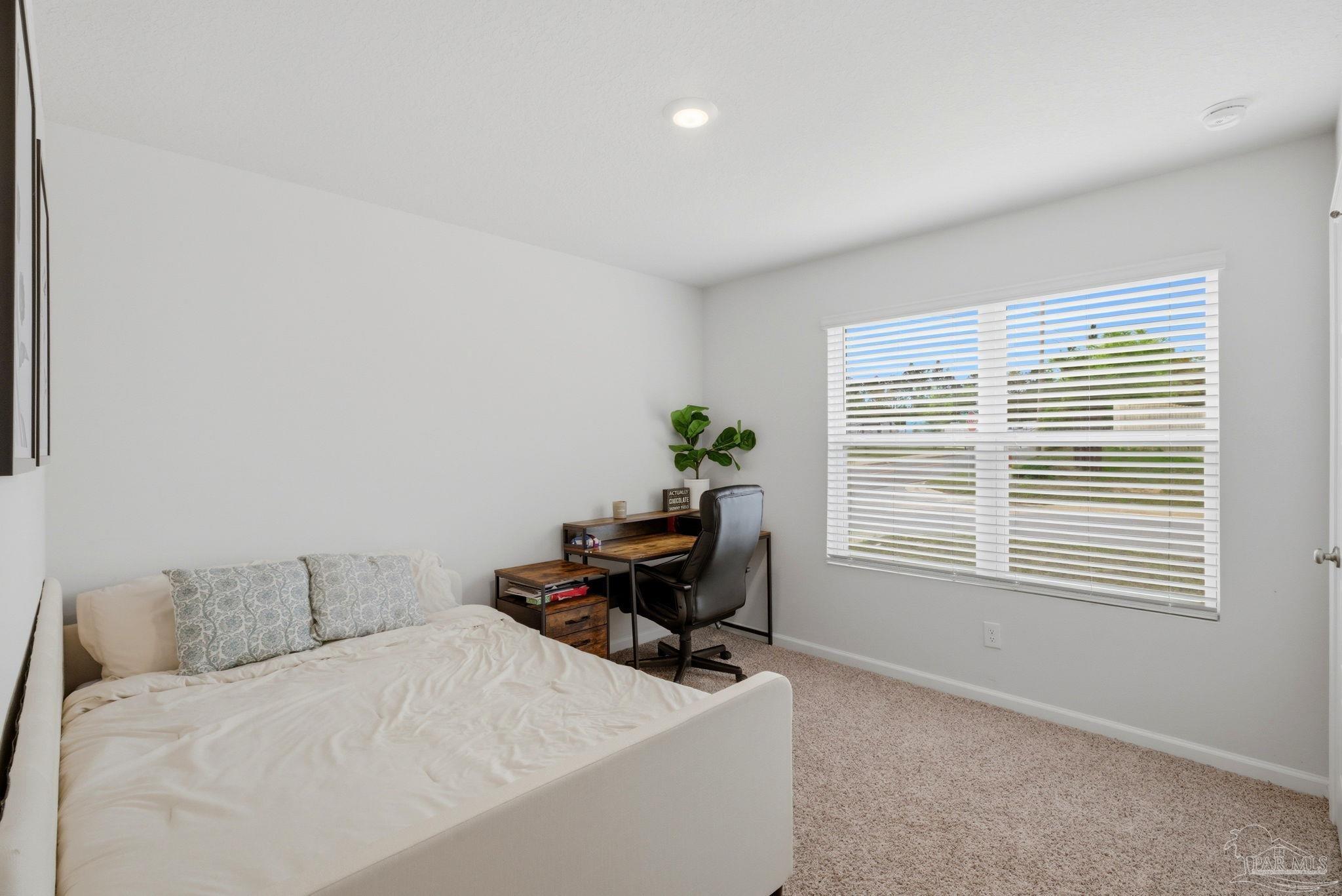 1900 High Ridge Ct